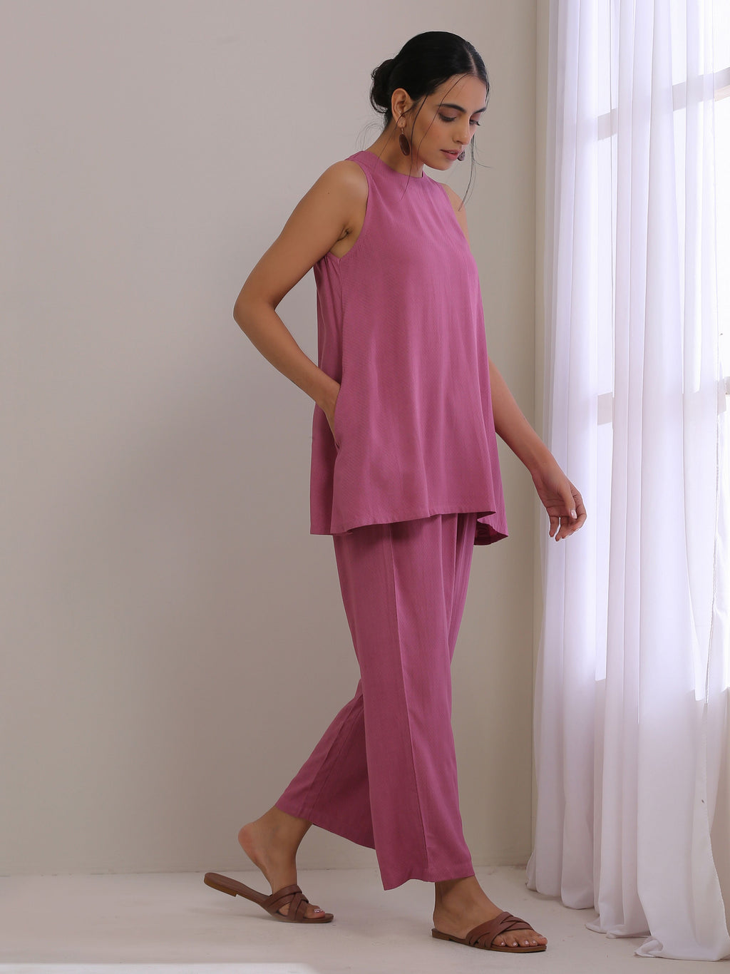 trueBrowns Onion Pink Dobby Sleeveless Short Co-Ord Set | Grocsy
