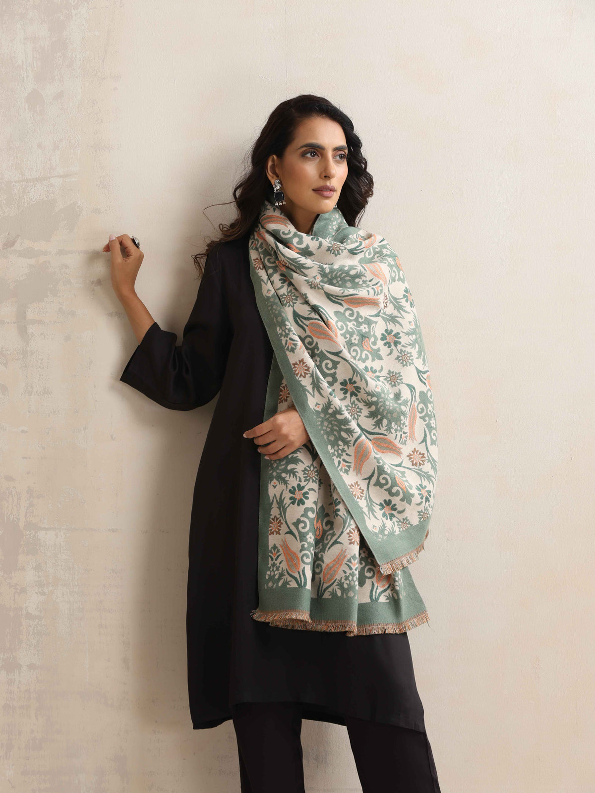 trueBrowns Green Floral Reversible Woollen Stole | Grocsy