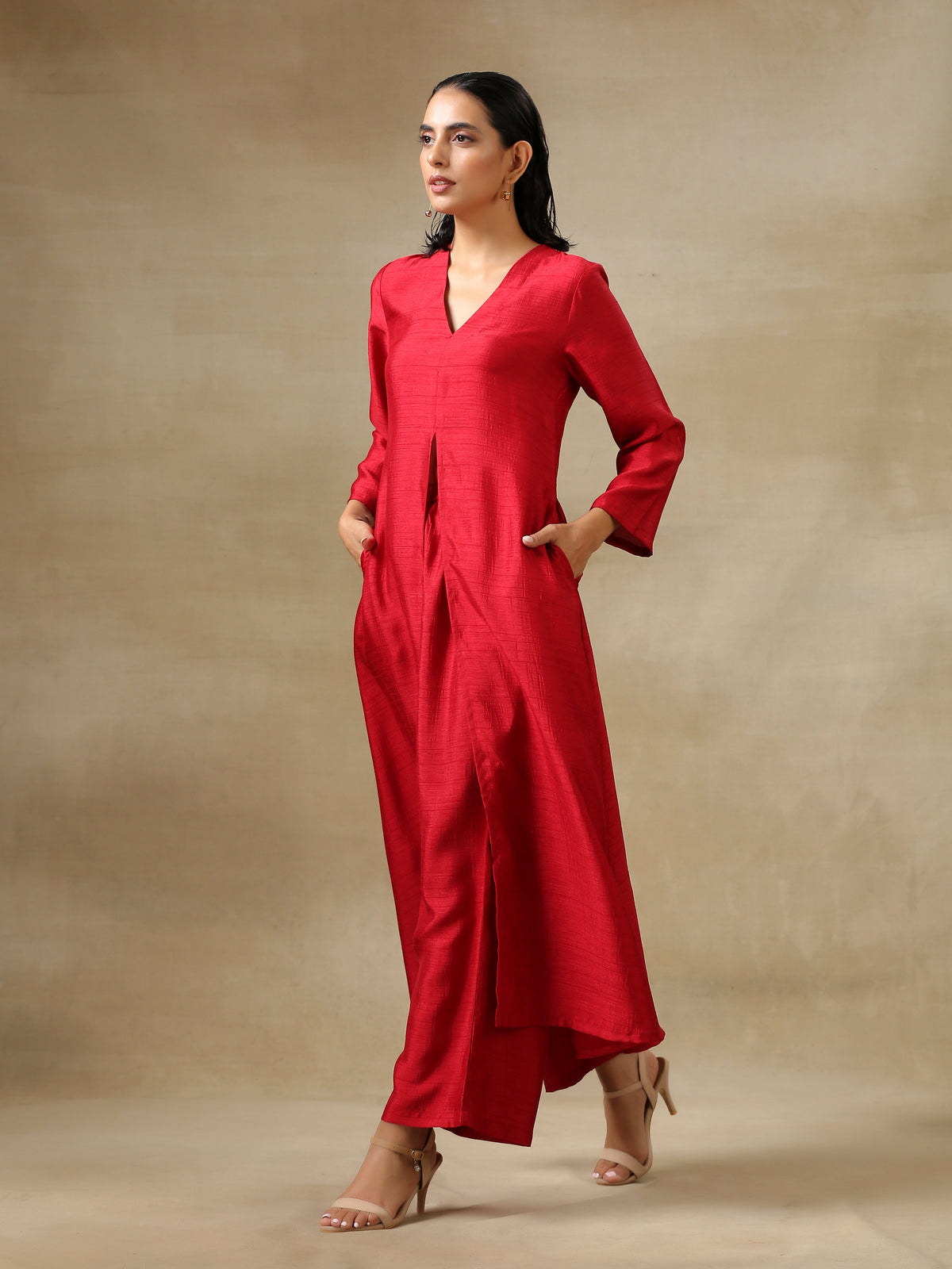 trueBrowns Maroon Textured Silk Front Slit Kurta Pant Set | Grocsy