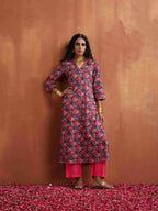 trueBrowns Pink Print High Slit Kurta Set | Grocsy
