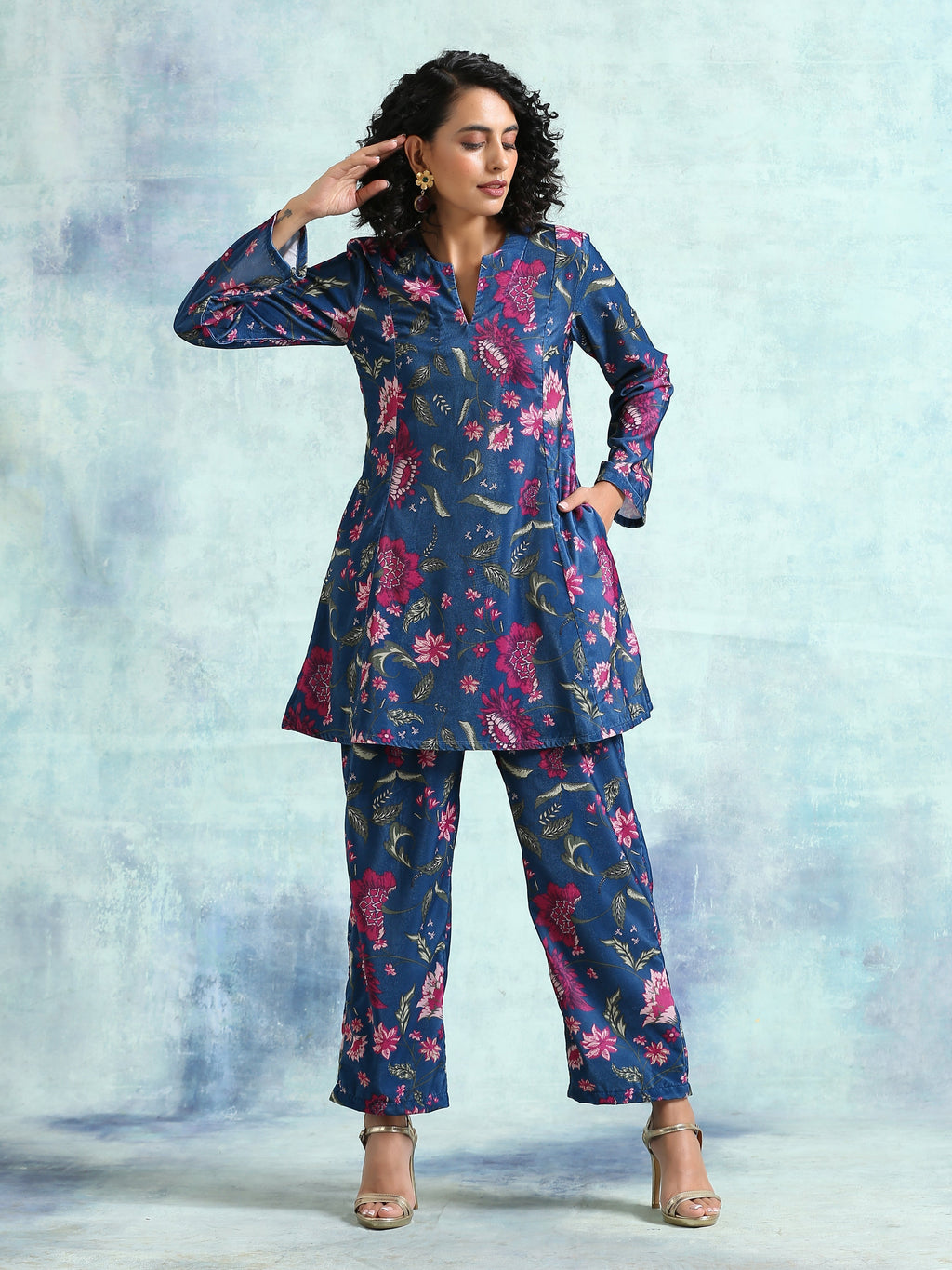 trueBrowns Blue Printed Velvet Co-Ord Set | Grocsy