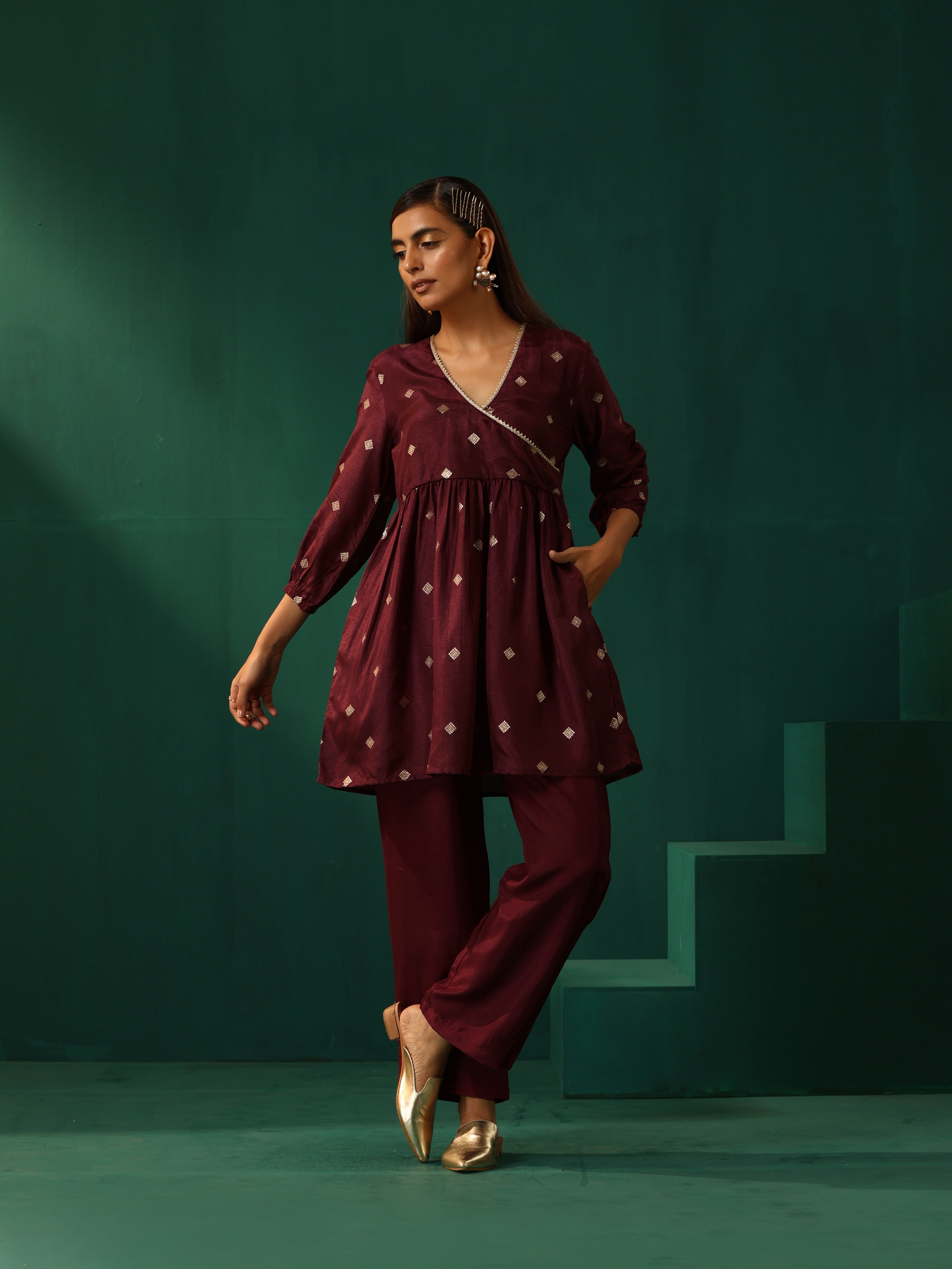 trueBrowns Wine Diamond Viscose Silk Waist Gathered Co-ord Set | Grocsy