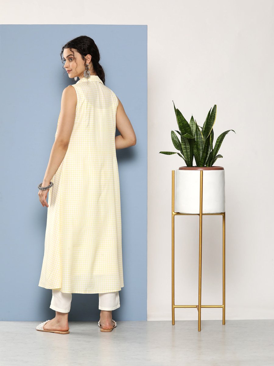 Ahalyaa Women White & Yellow Checked Crepe Kurta | Grocsy