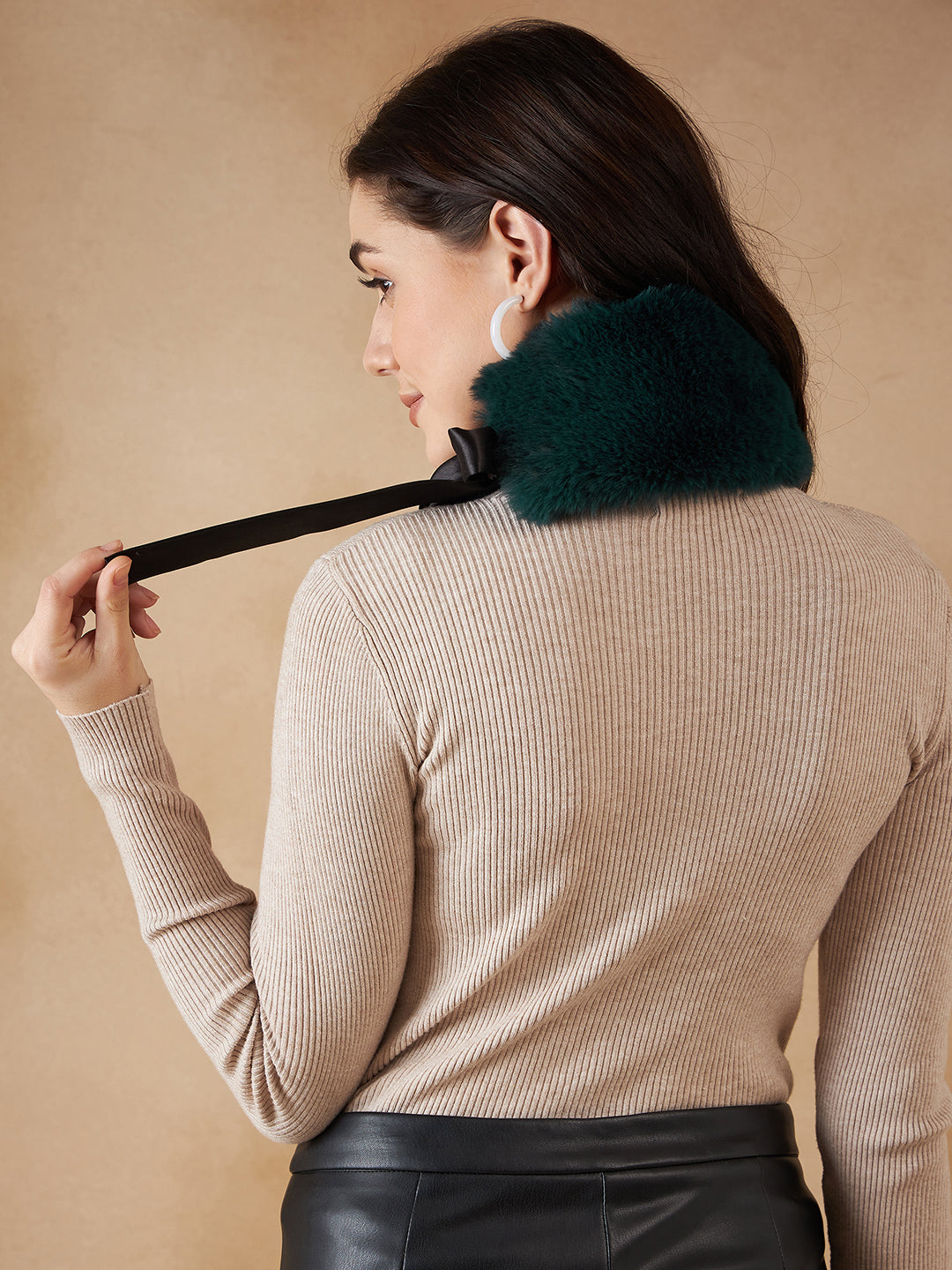 InWeave Women's Dark Teal Fur Neckpiece | Grocsy