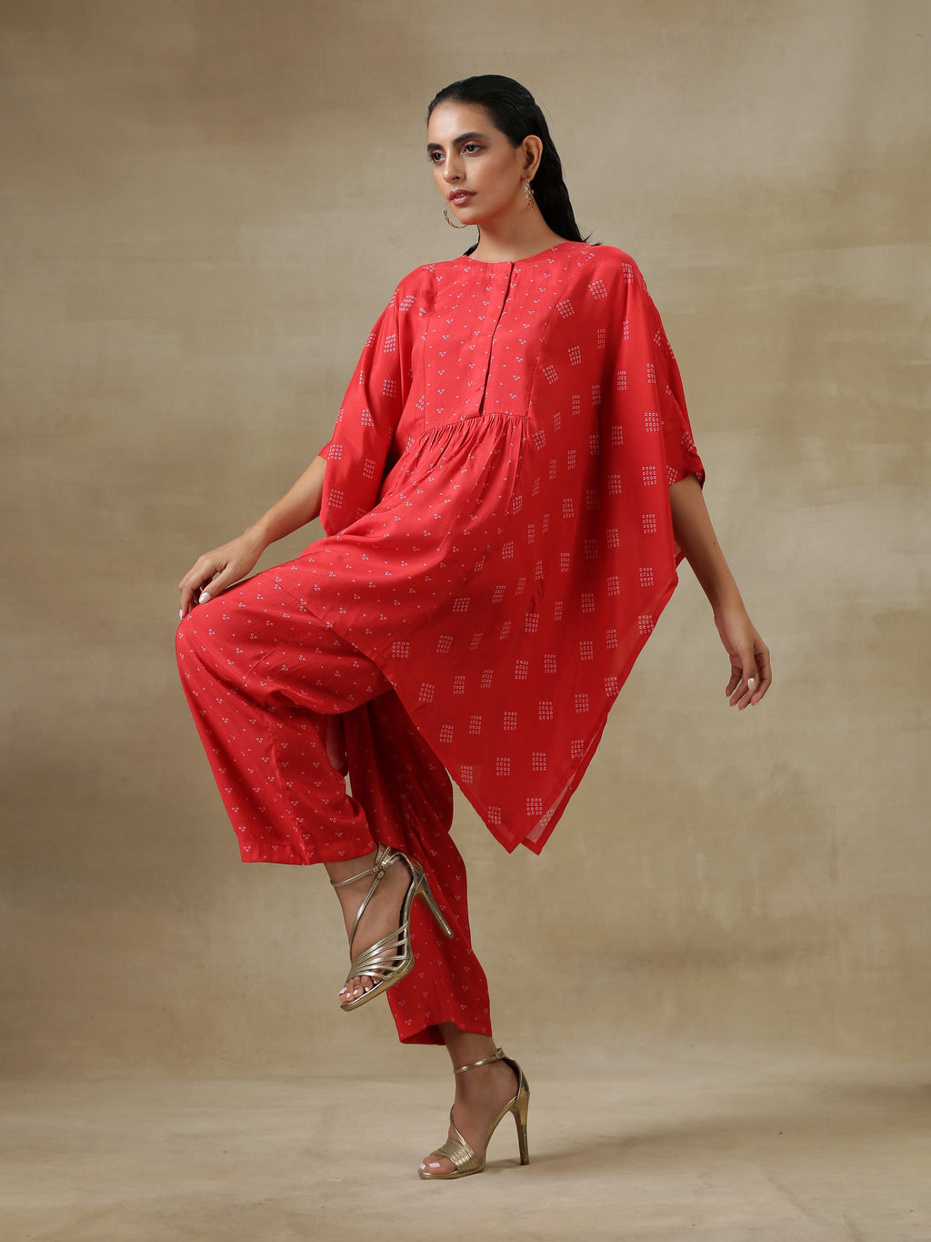trueBrowns Red Bandhani Printed Silk Kaftan Gathered Co-Ord Set | Grocsy