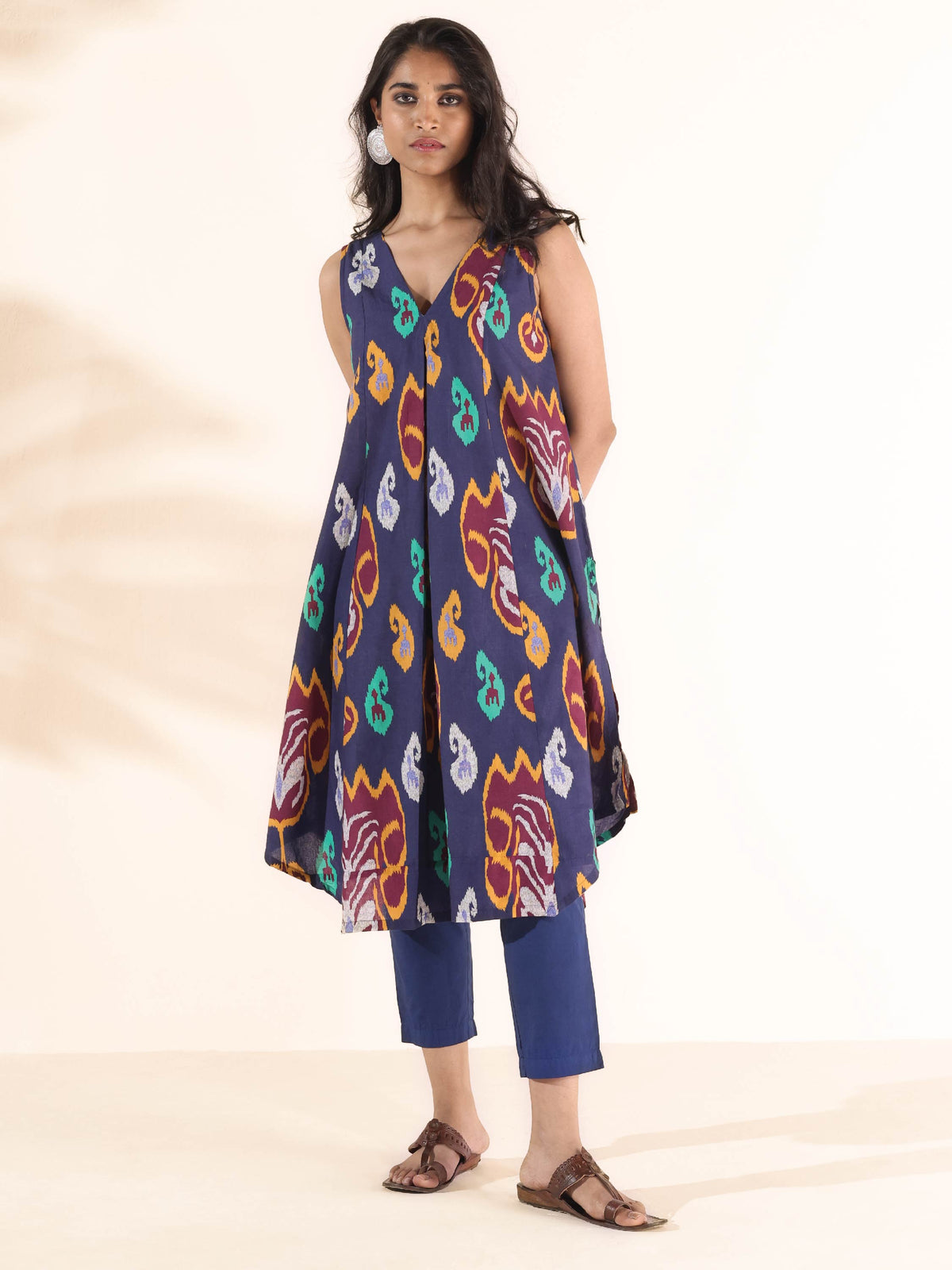 trueBrowns Purple Cotton Ikat Sleeveless Kurta Pant Set | Grocsy