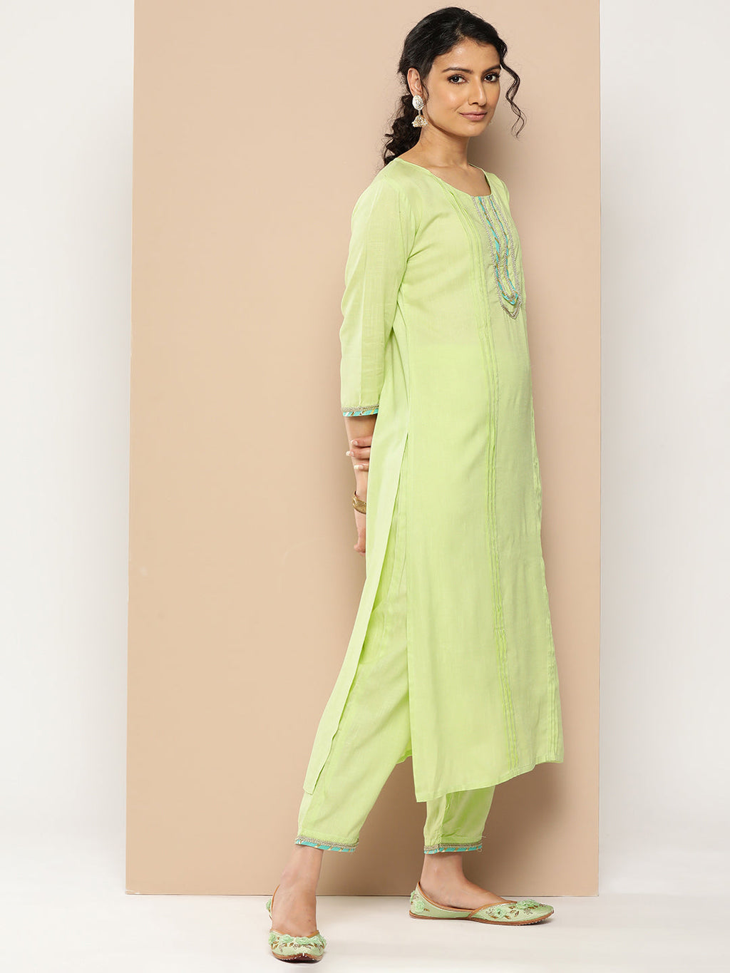 KSUT (House of Varanga) Green Kurta With Lace Embellishment Paired With Straight Pant And Dupatta | Grocsy