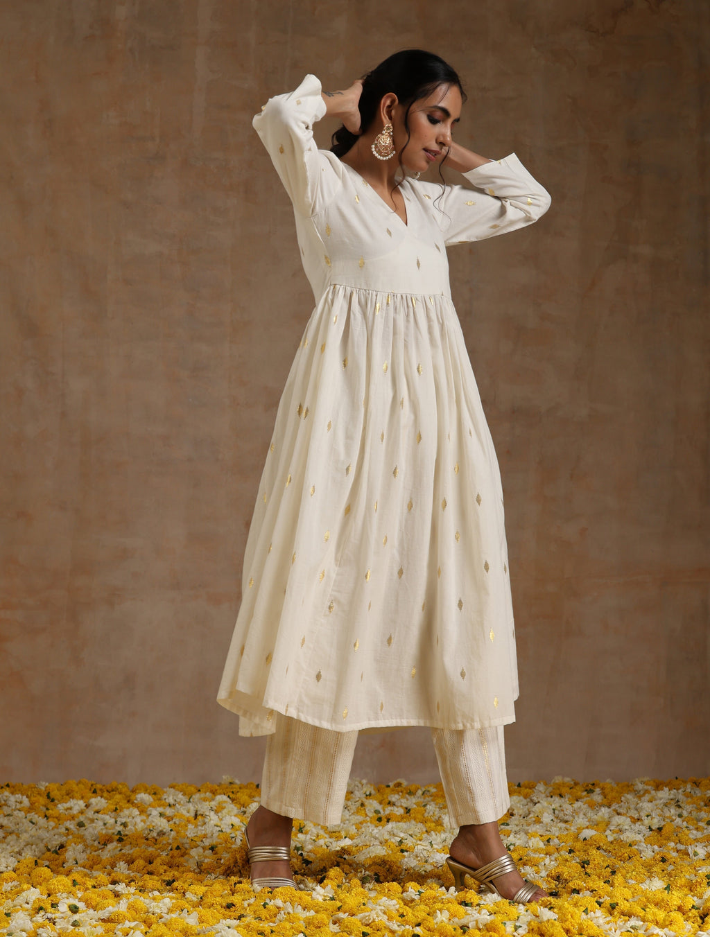 trueBrowns Ivory Gold Cotton Kalidar Kurta Set | Grocsy