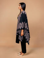 trueBrowns Black Woollen Pink Jacquard Kaftan Cape | Grocsy
