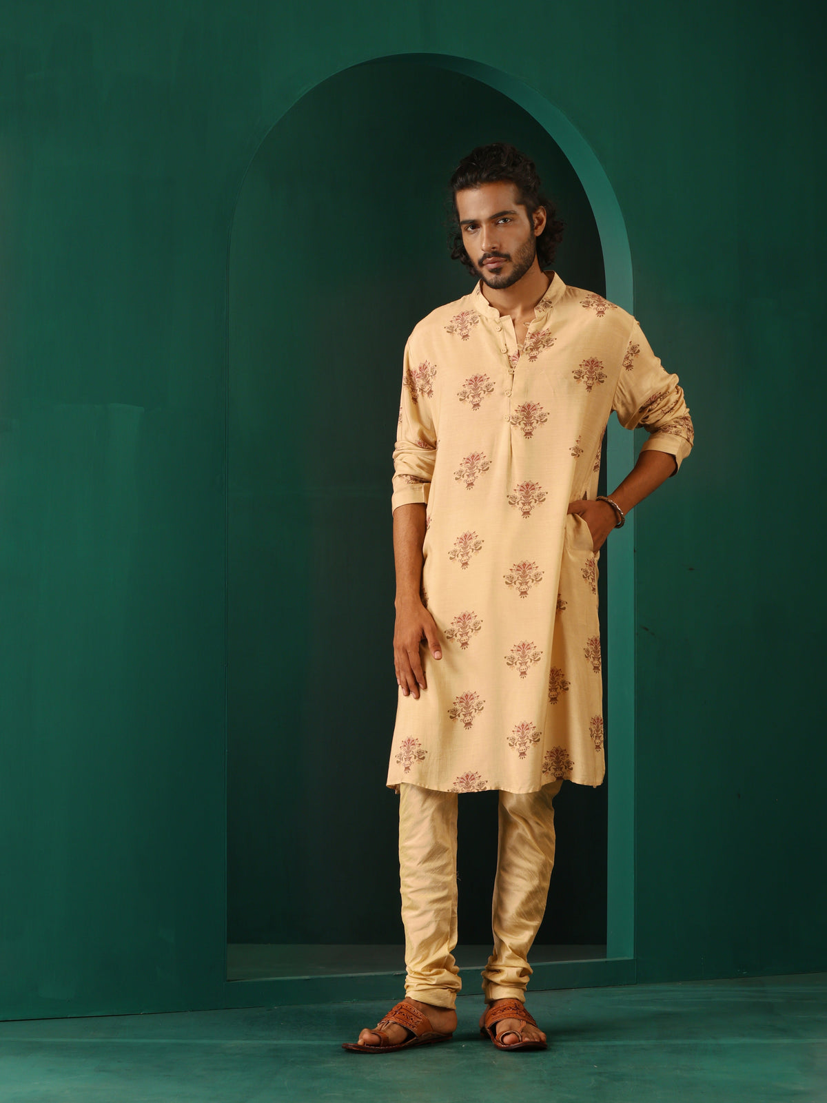 trueBrowns Men's Beige Floral Bunch Muslin Silk Printed Long Kurta | Grocsy