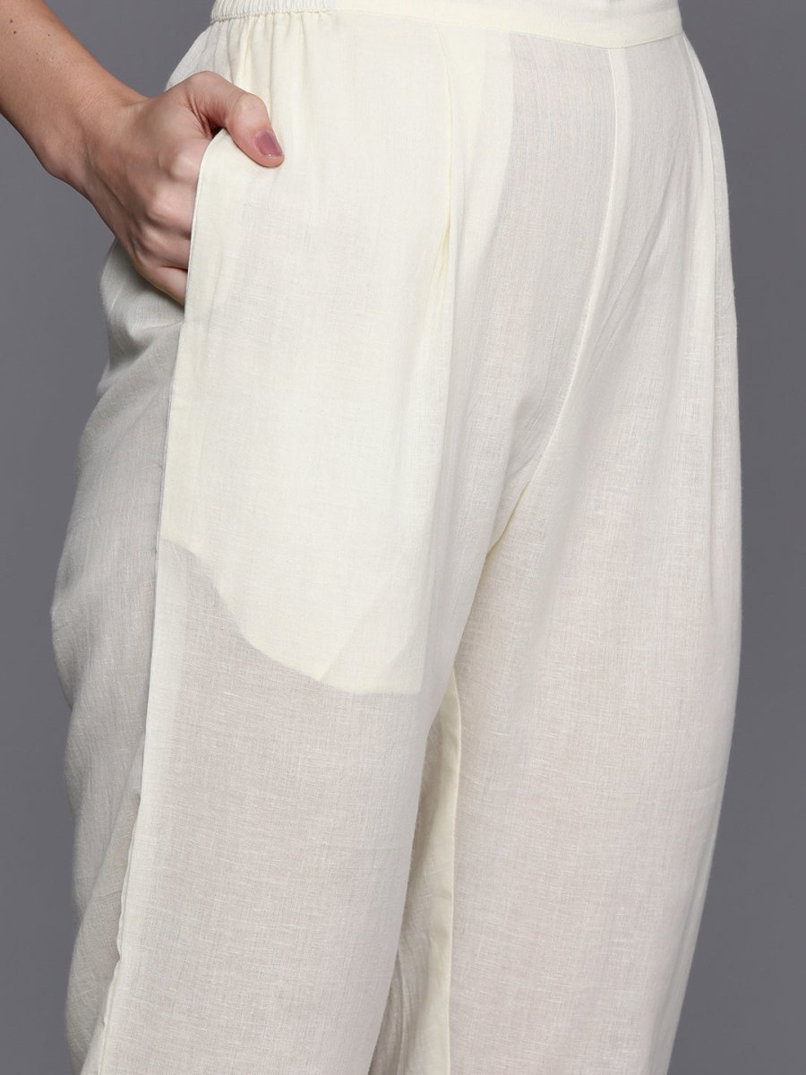 Ahalyaa Floral Printed Regular Pure Cotton Kurta with Trousers & Jacket | Grocsy