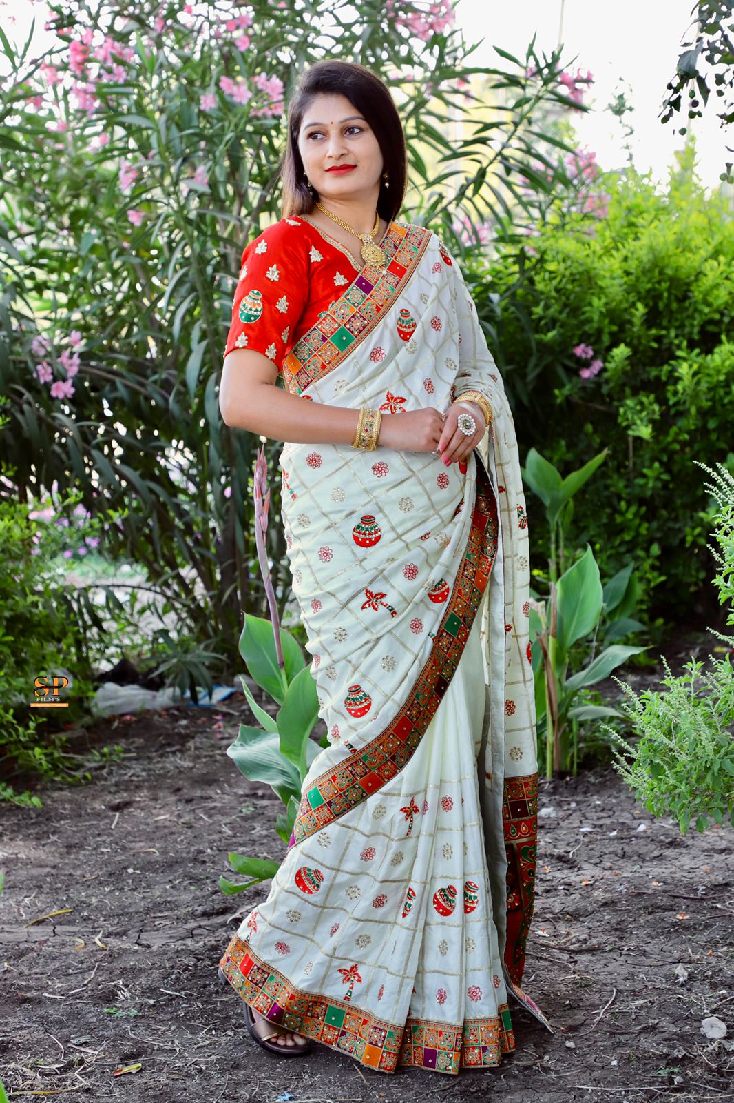Lorenvalley Fashion Premium White Dola Silk Embroidery and Diamond work with Jacquard Lace Border Saree | Grocsy