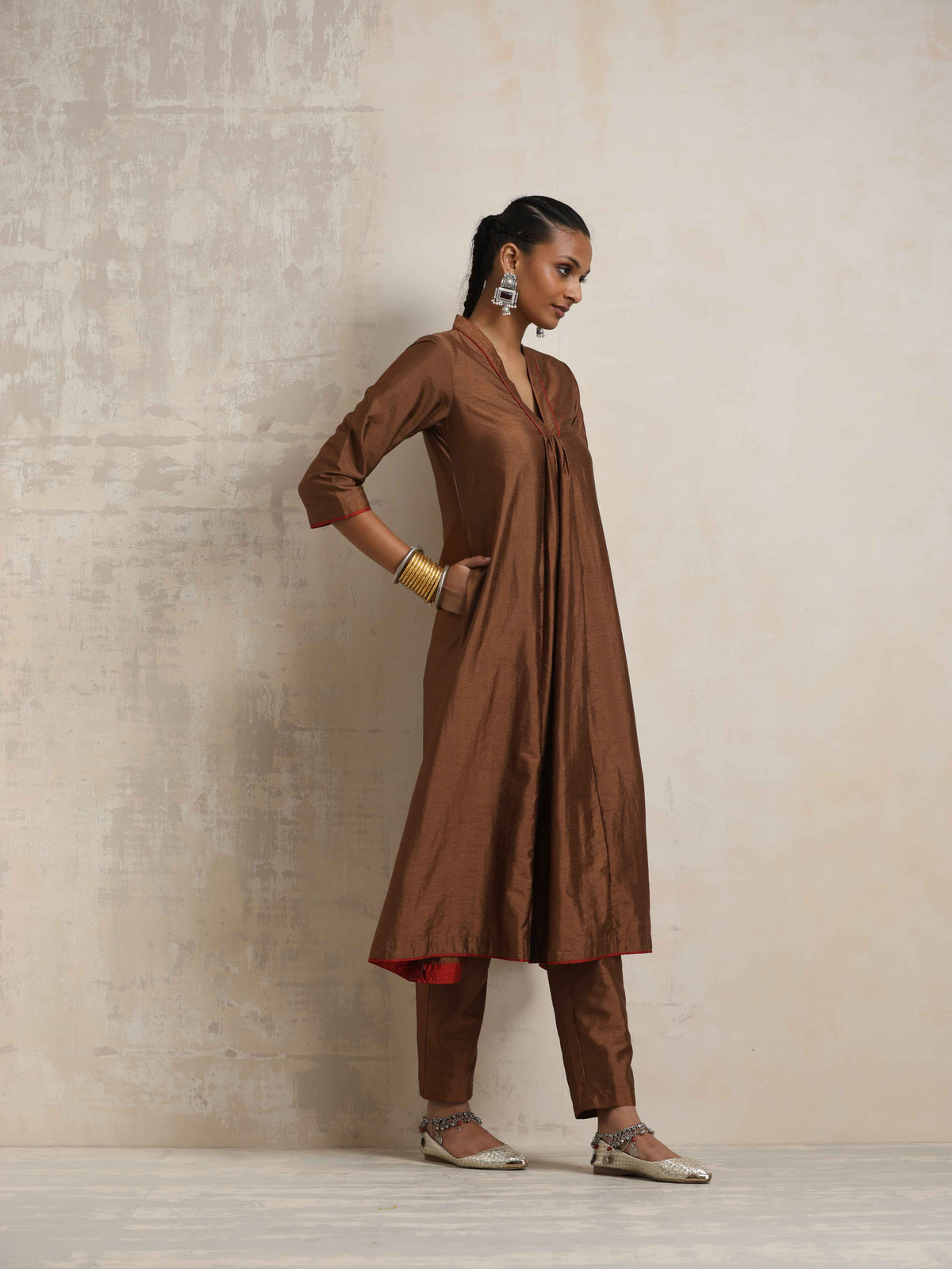 trueBrowns Brown Silk Kurta Set | Grocsy
