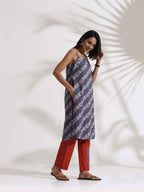 trueBrowns Grey Cotton Print Highslit Kurta Set | Grocsy