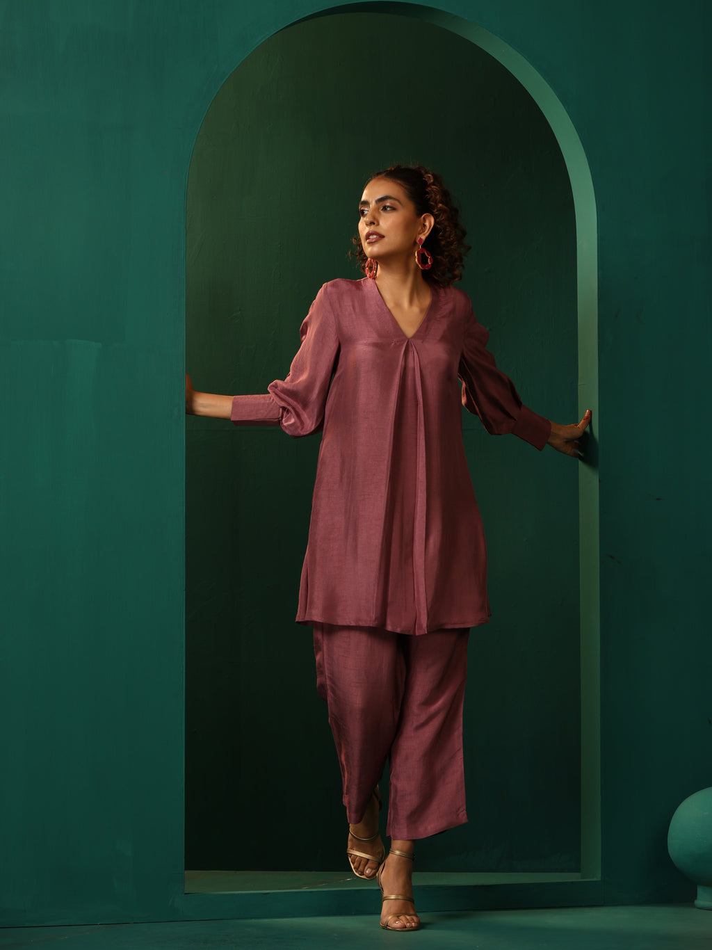 trueBrowns Light Mauve Silk Front Pleat Co-ord Set | Grocsy