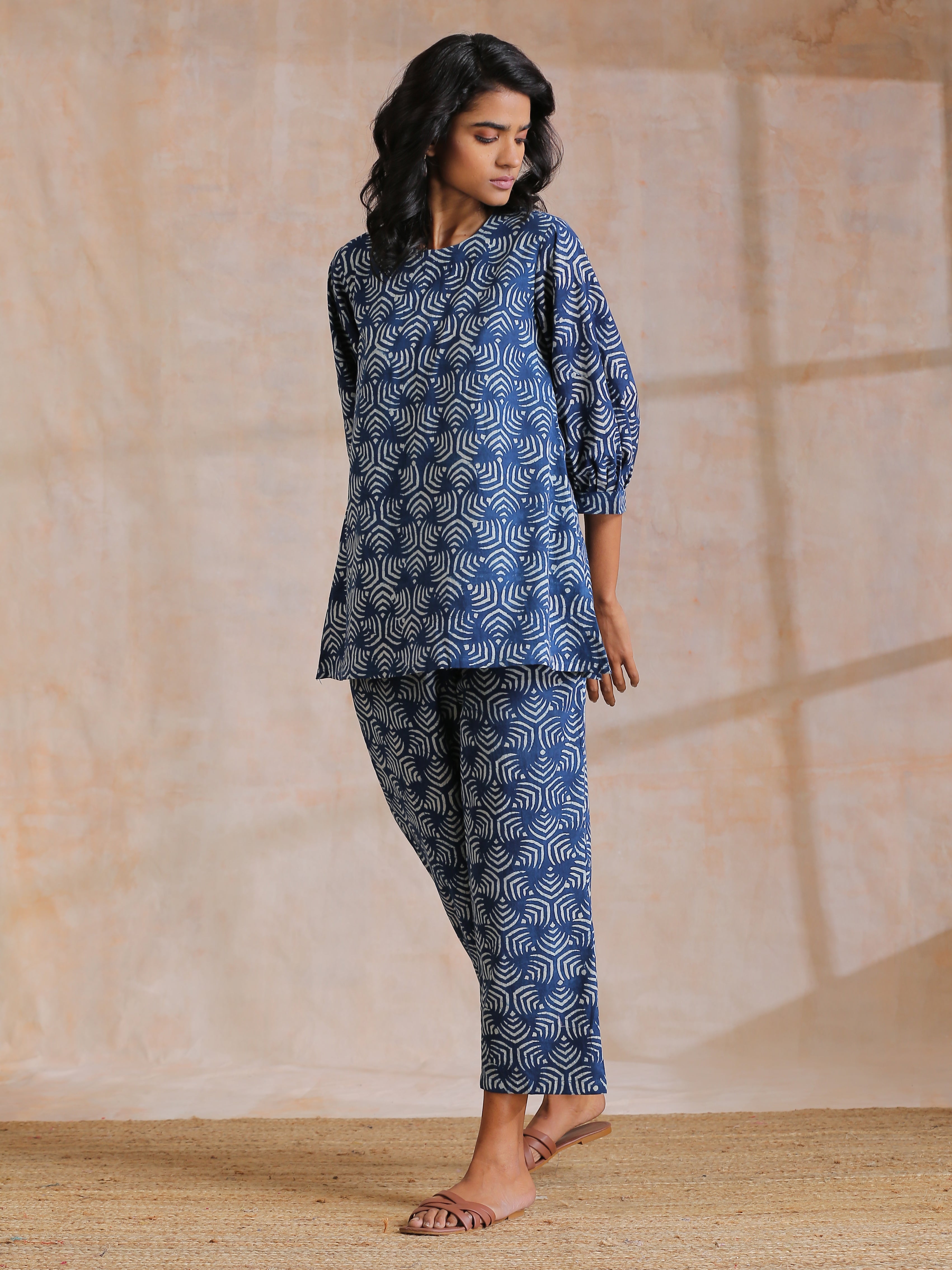 trueBrowns Indigo Dabu Overall Print Cotton Baggy Sleeve Co-Ord Set | Grocsy