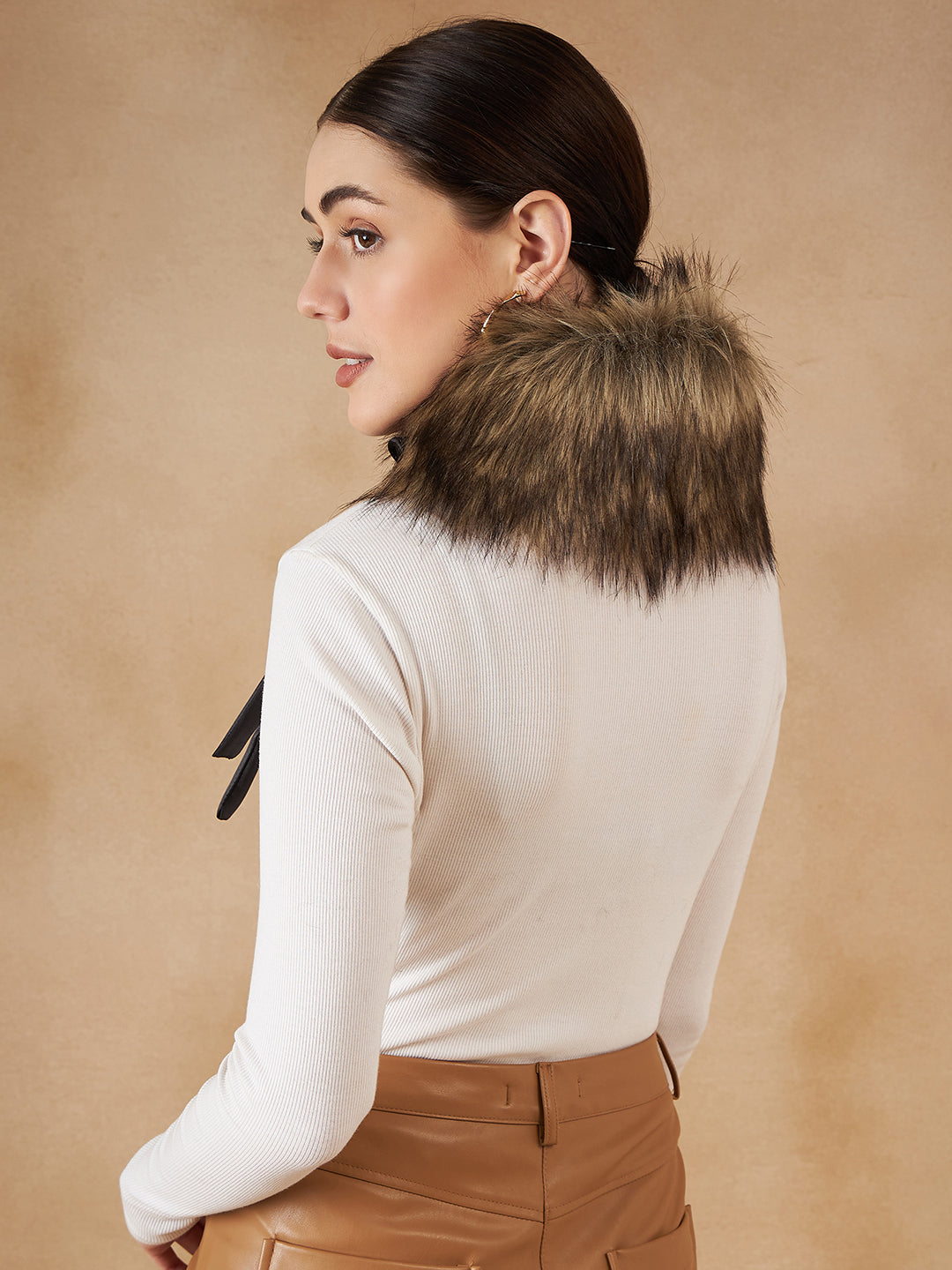 InWeave Women's Beige Print Fur Neckpiece | Grocsy