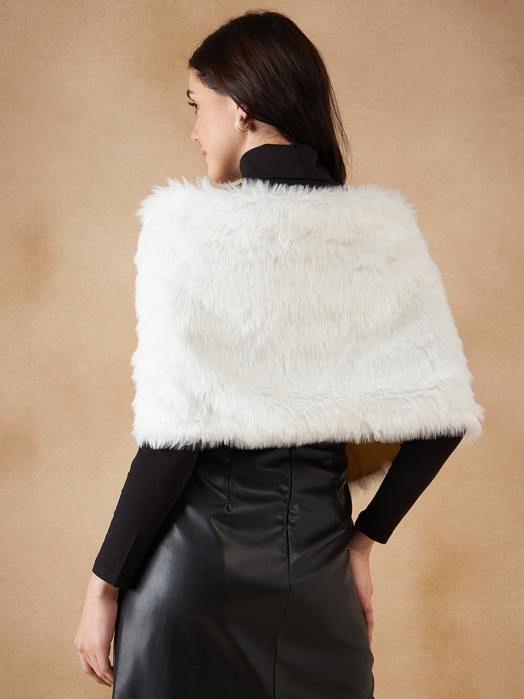InWeave Women's Pure White Faux Fur Cape | Grocsy