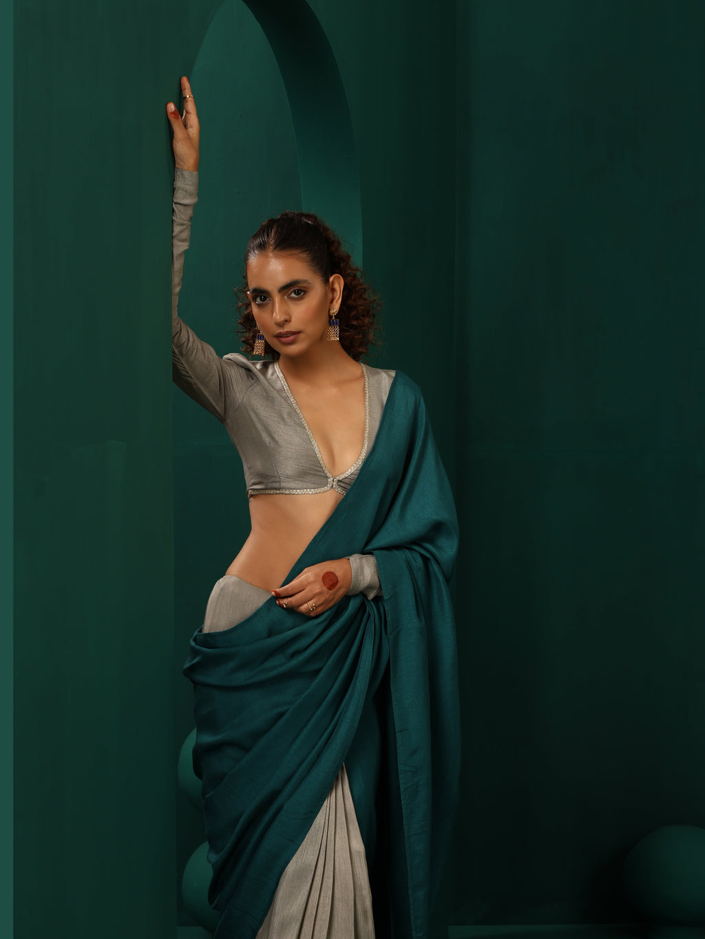 trueBrowns Teal Grey Silk Ready to Wear Saree | Grocsy