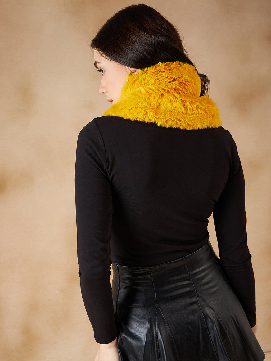 InWeave Women's Yellow Faux Fur Neck Warmer | Grocsy