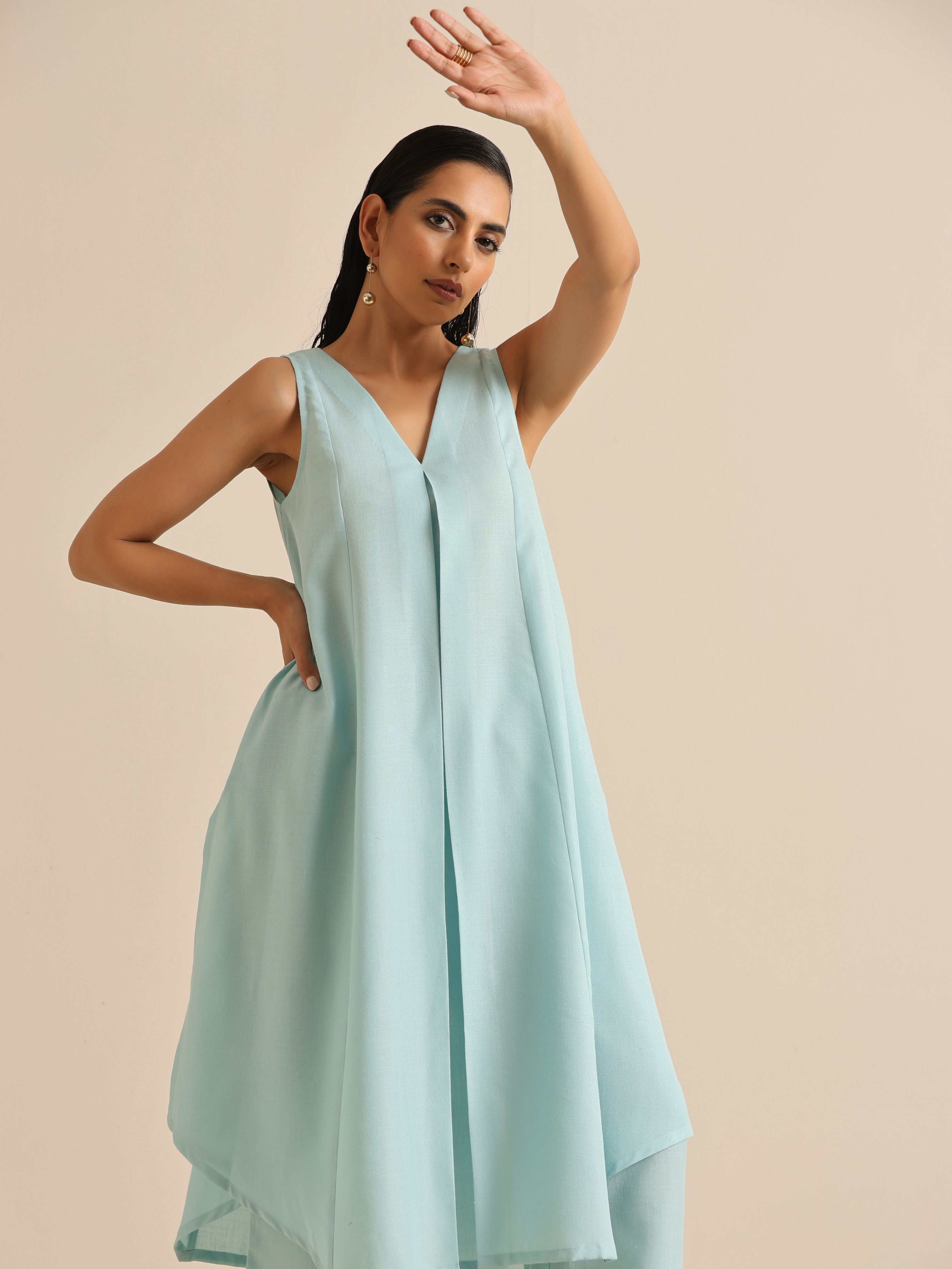 trueBrowns Sky Blue Slub Sleeveless Flared Kurta Pant Set | Grocsy