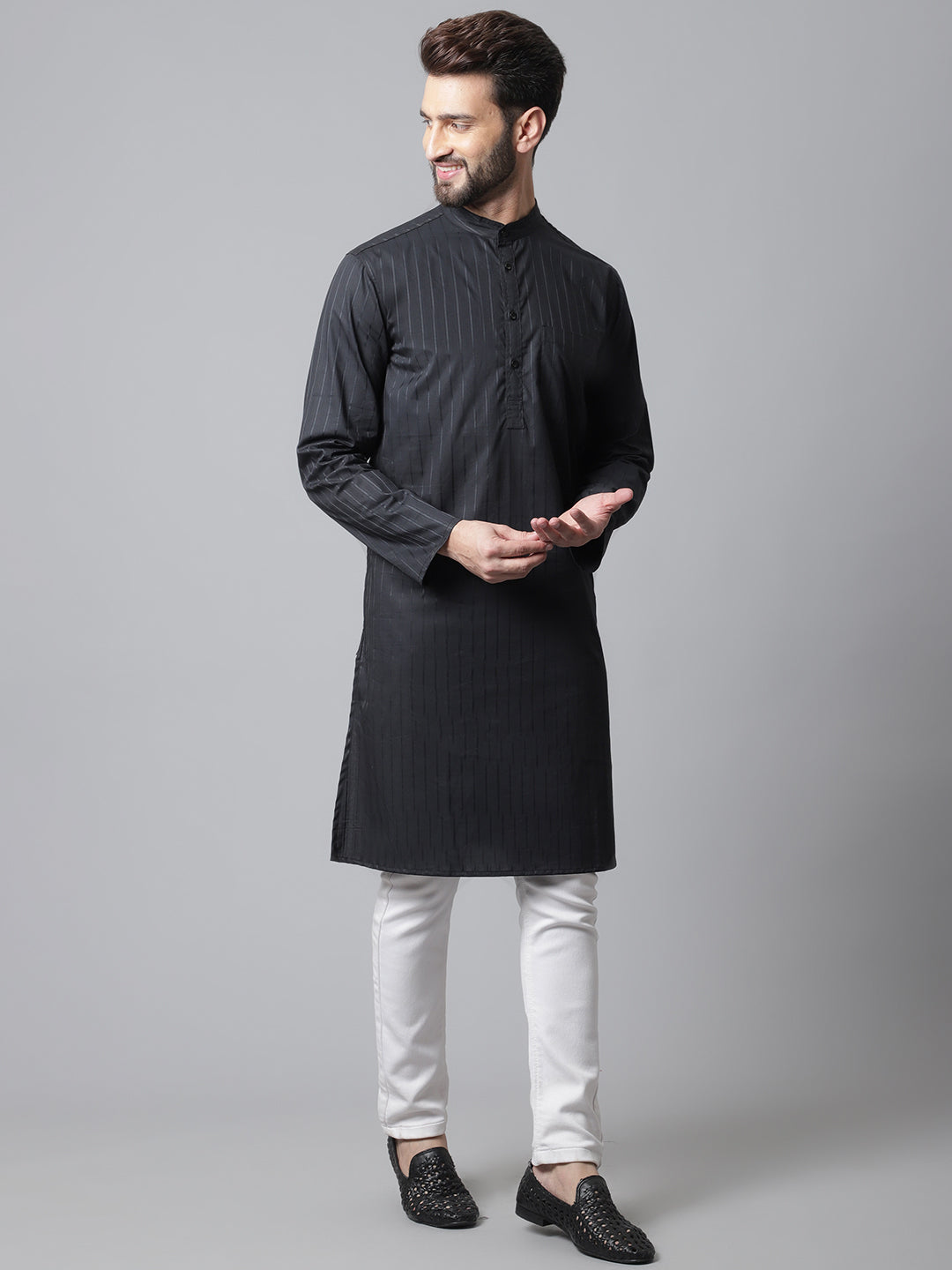 Even Apparels Black Solid Kurta With Band Collar | Grocsy