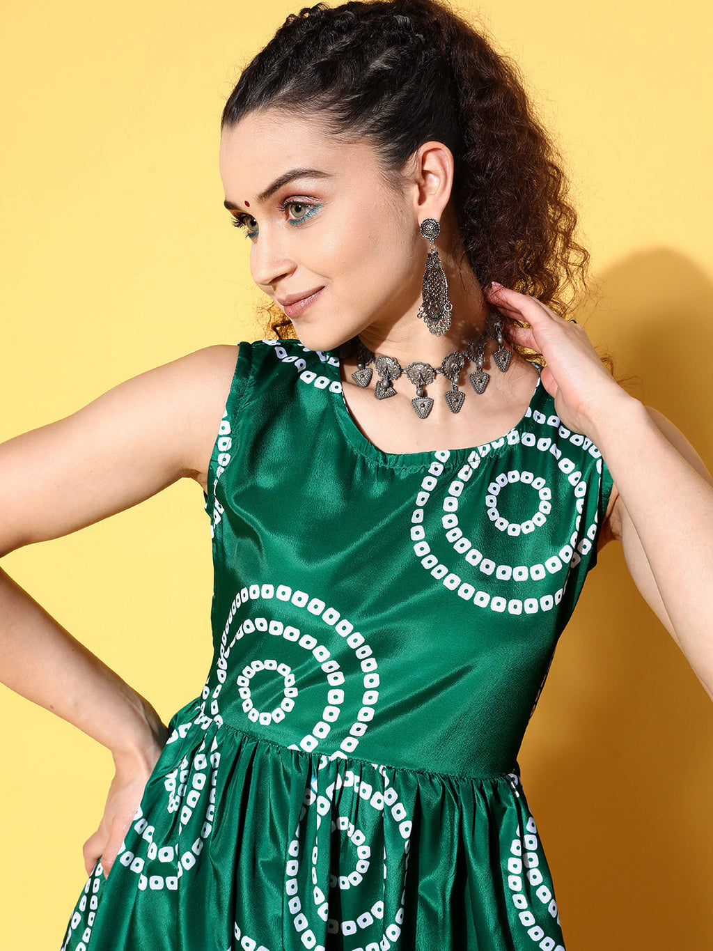 InWeave Women's Green Bandhani Motif Tiered Sharara Set | Grocsy