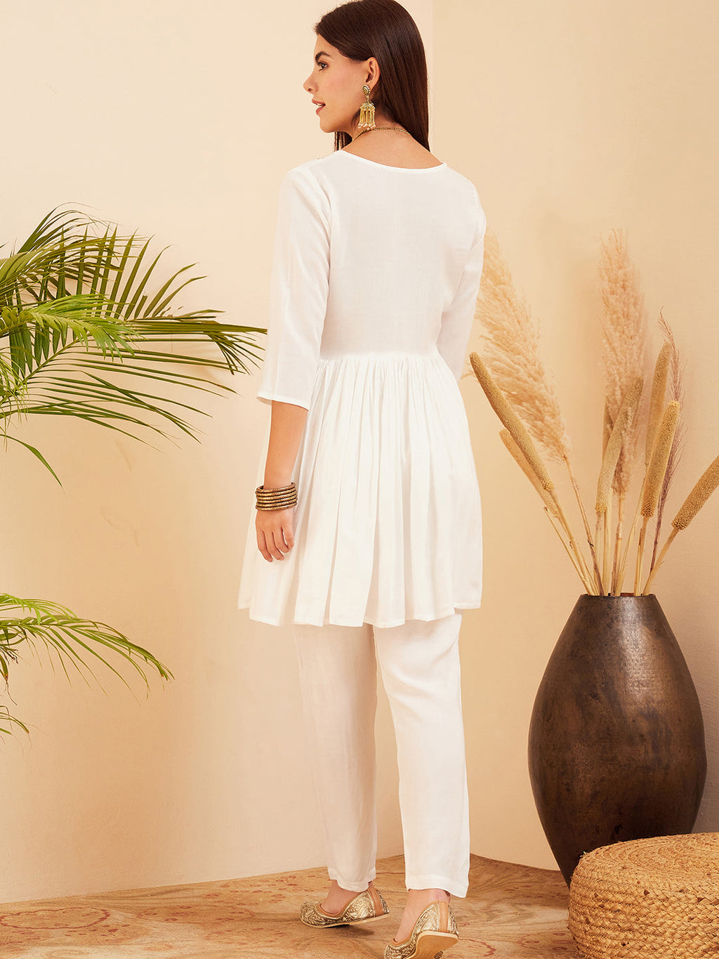 InWeave Women's White Round Neck Square Gota Work Kurta Pant Set | Grocsy