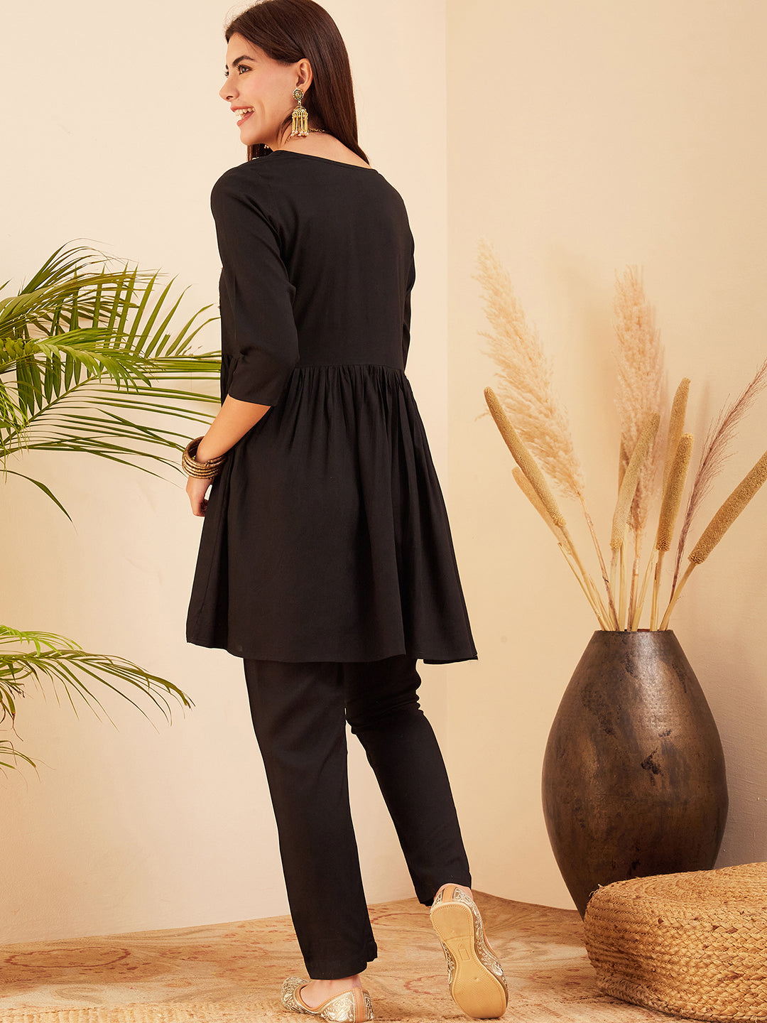 InWeave Women's Black Round Neck Square Gota Work Kurta Pant Set | Grocsy