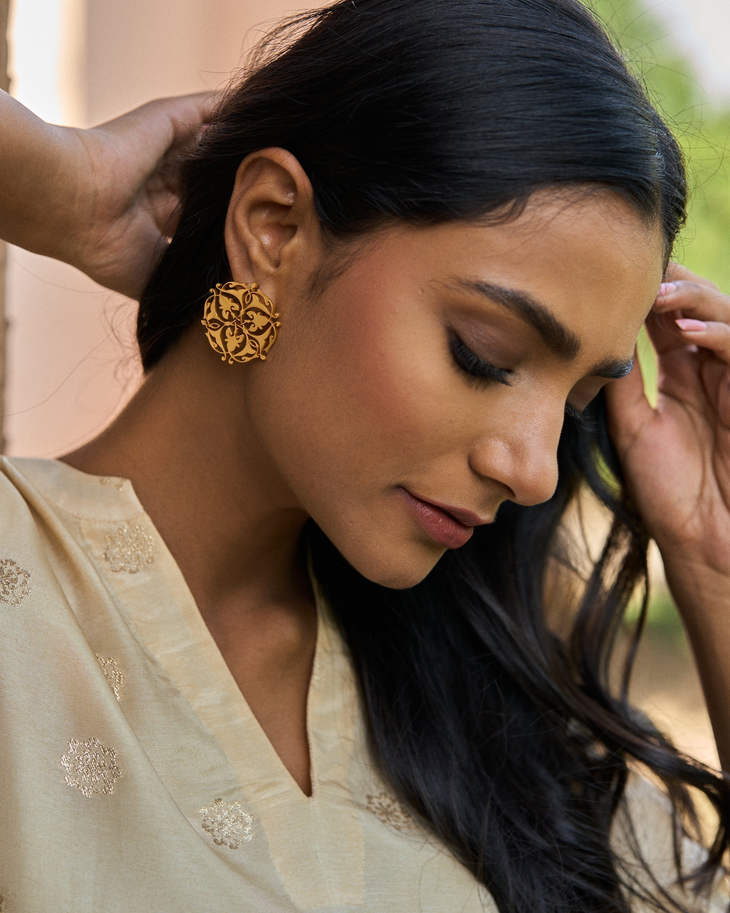trueBrowns Gold-Polished Leaf Earrings | Grocsy
