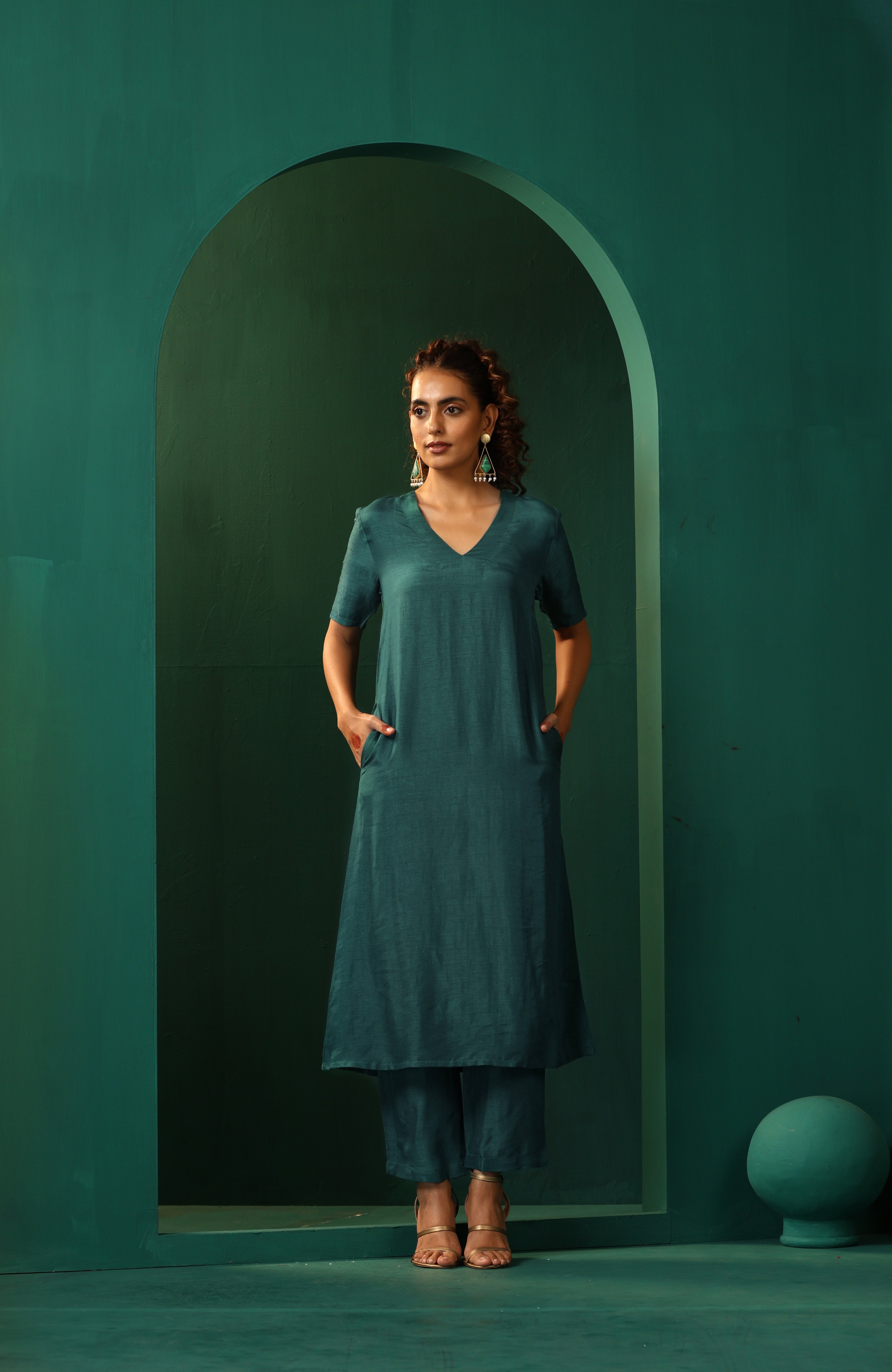 trueBrowns Blue Teal Silk Kurta Jacket Set | Grocsy