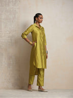 trueBrowns Green Shirt Kurta Set | Grocsy