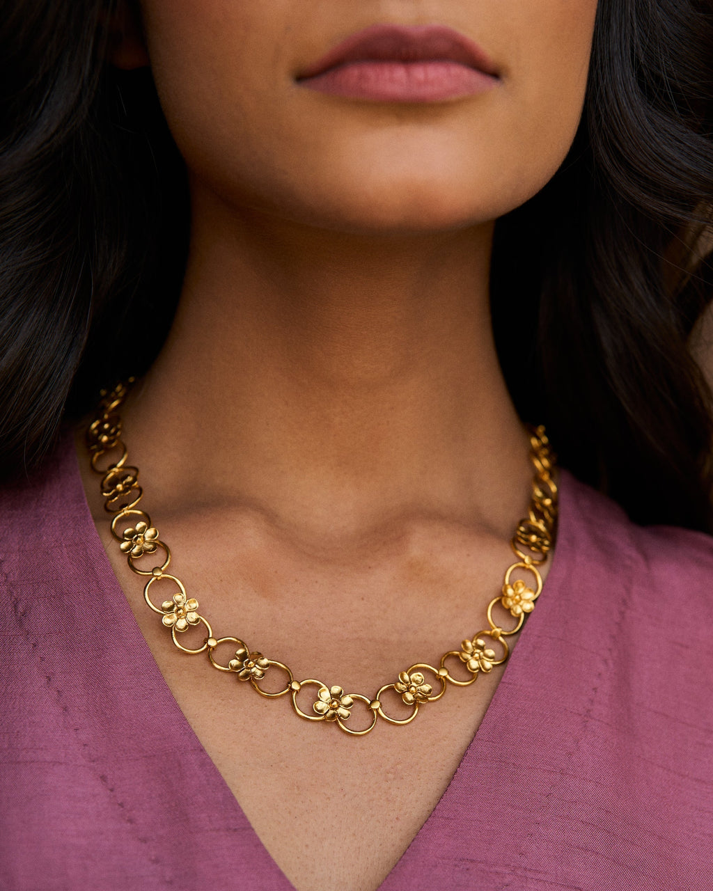 trueBrowns Gold-Polished Floral Necklace | Grocsy