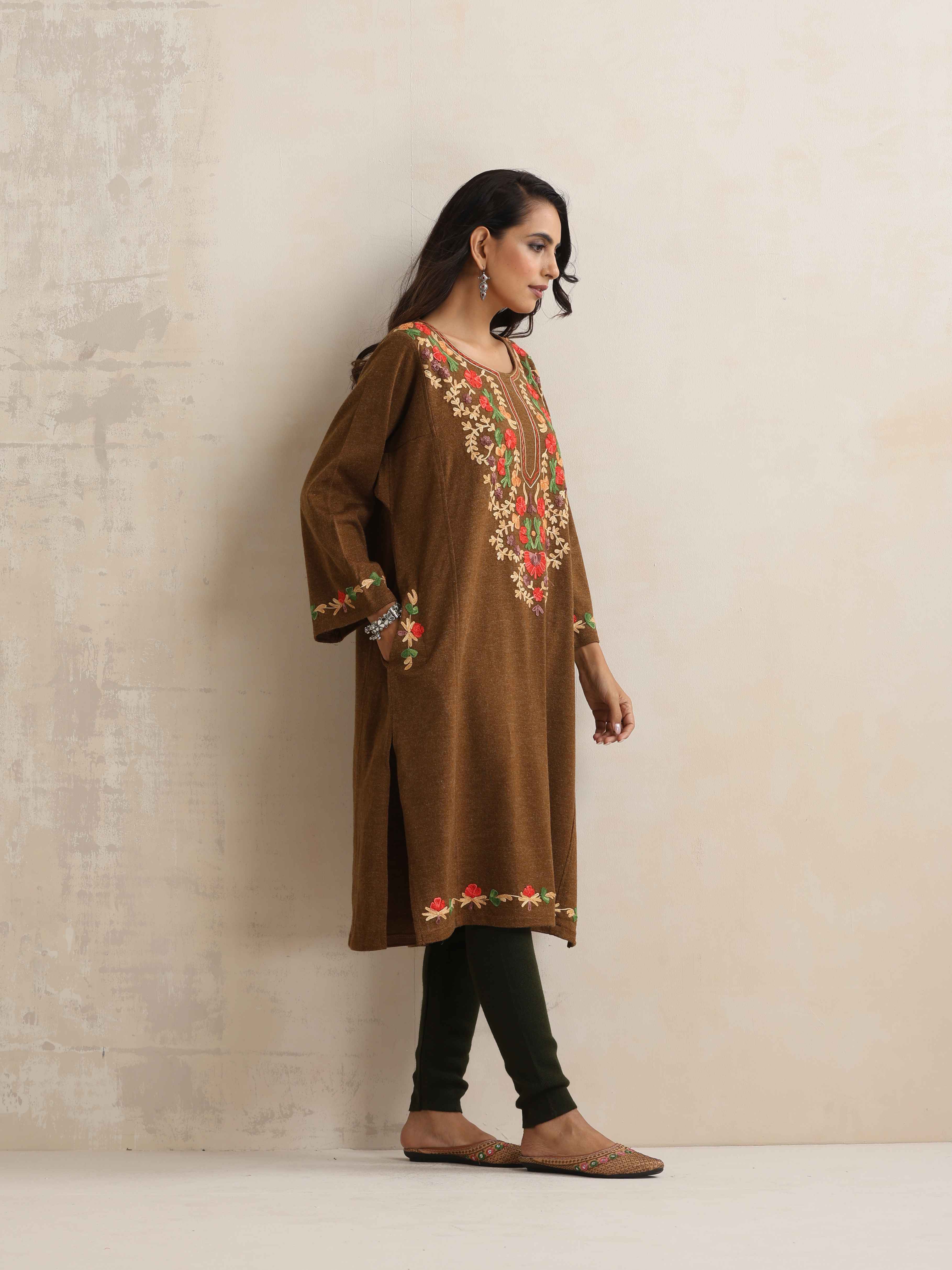 trueBrowns Brown Kashmiri Embroidered Woollen Phiran Kurta | Grocsy