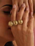 trueBrowns Brass Textured Two-Finger Ring | Grocsy