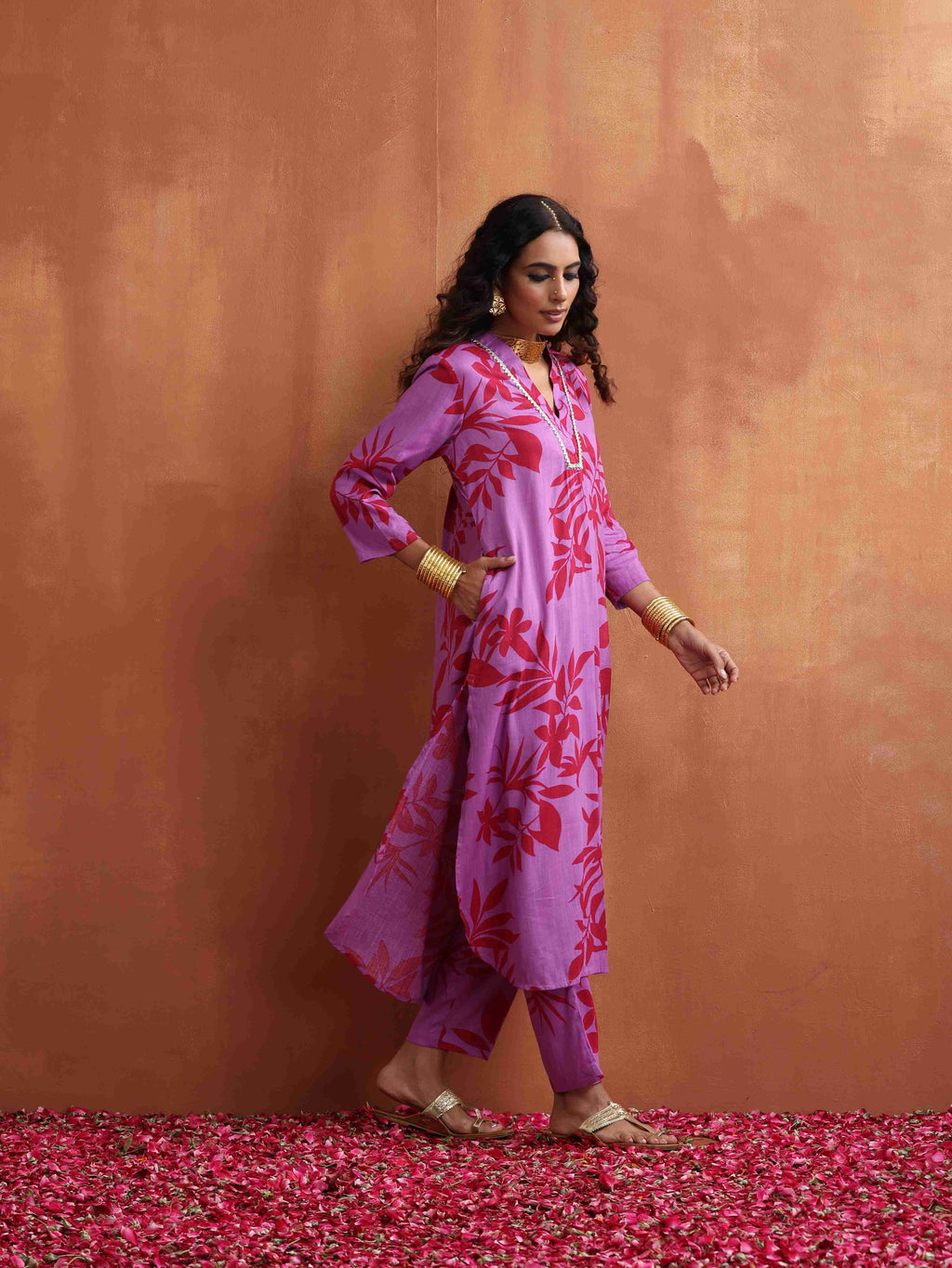trueBrowns Purple Print Straight Kurta Set | Grocsy