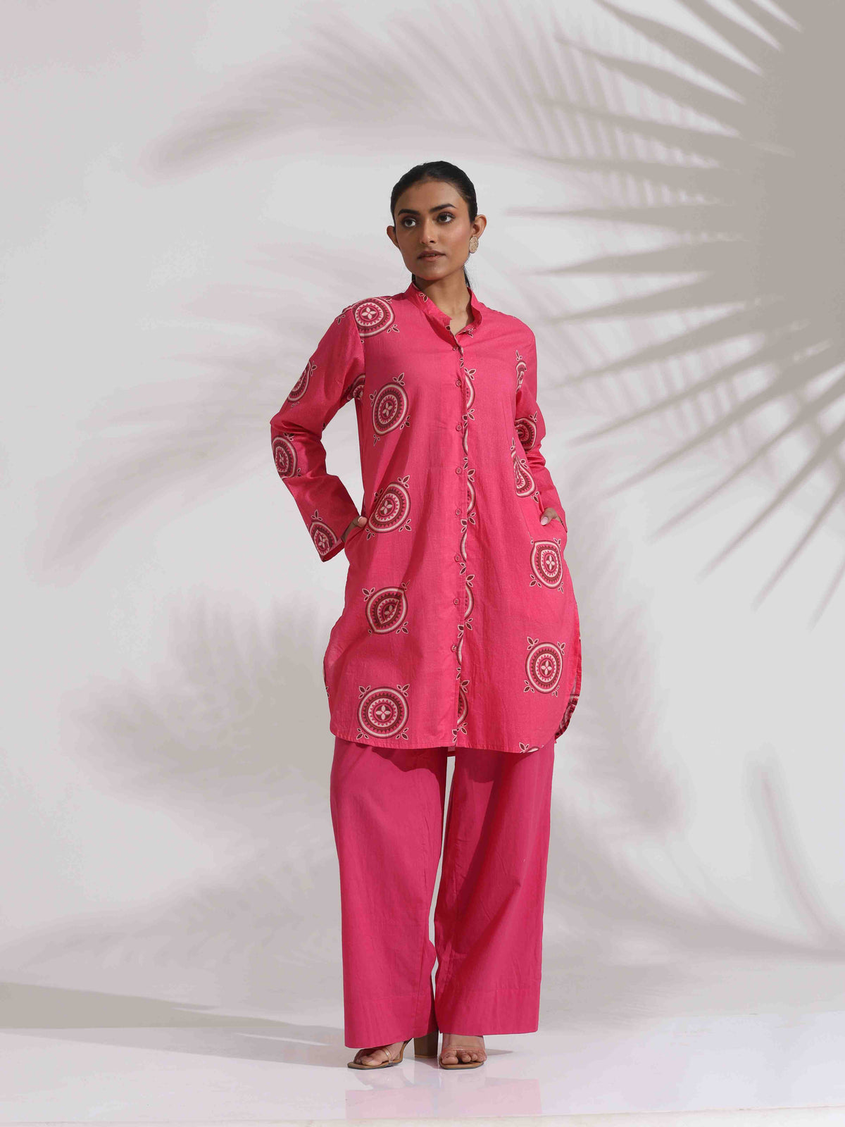 trueBrowns Pink Cotton Print Kurta Co-ord Set | Grocsy