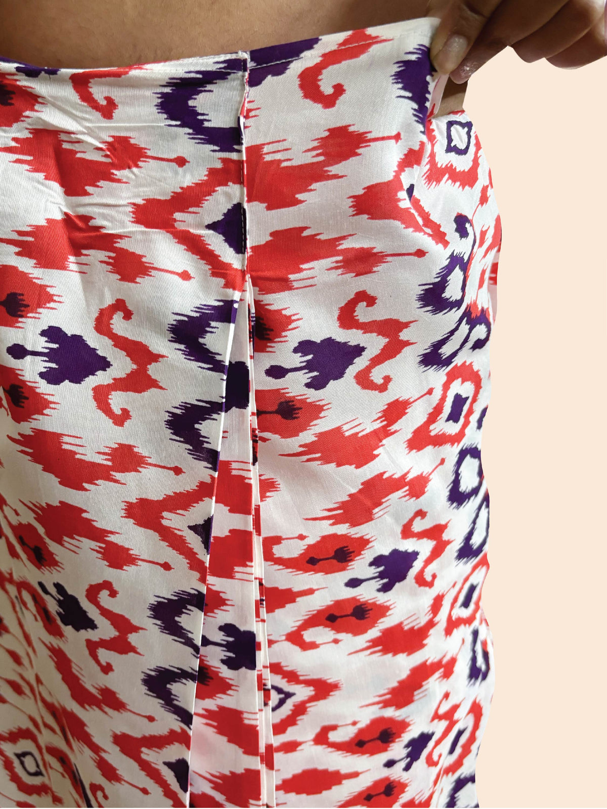 trueBrowns Carrot Muslin Ikat Ready to Wear Saree | Grocsy