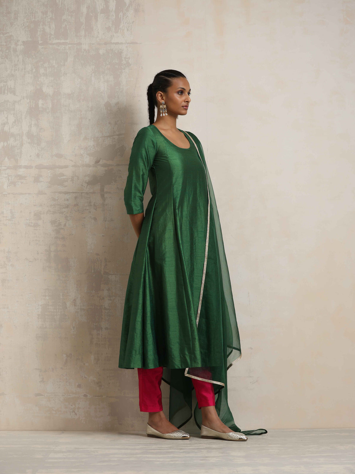 trueBrowns Dark Green Anarkali Kurta Pant Dupatta Set | Grocsy