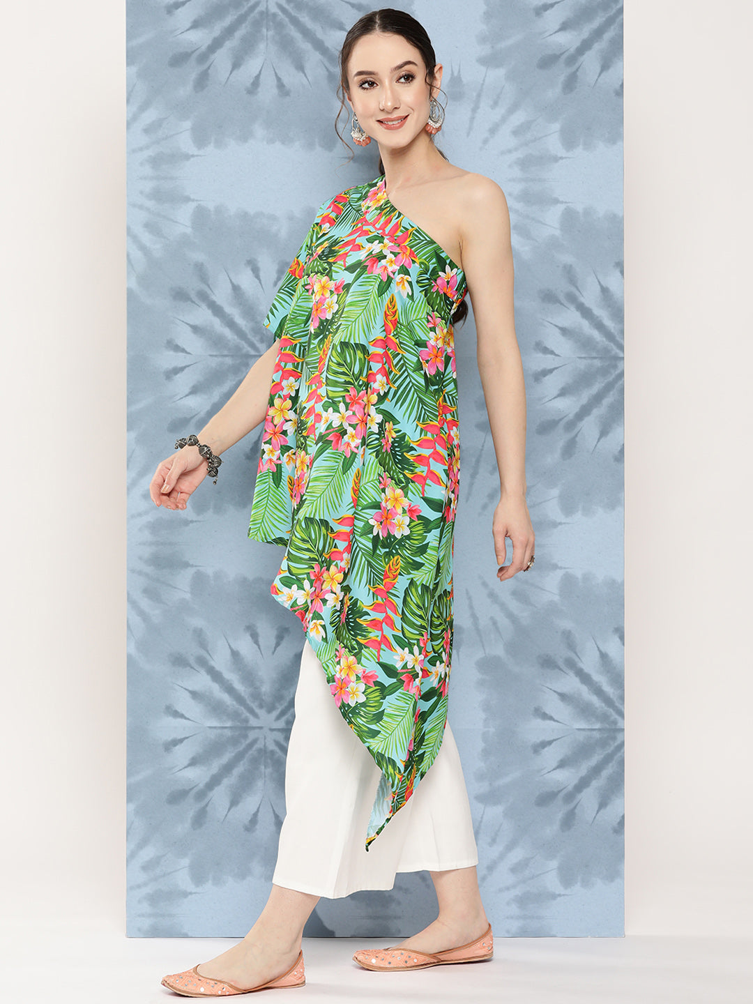 InWeave Women's Mint Green Leaf Japanese Art Oneshoulder Top | Grocsy