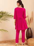InWeave Women's Fuchsia Round Neck Square Gota Work Kurta Pant Set | Grocsy