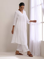 trueBrowns White Dobby Flared Slit Kurta Pant Set | Grocsy