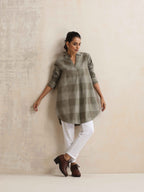 trueBrowns Green Check Pleated Winter Top | Grocsy