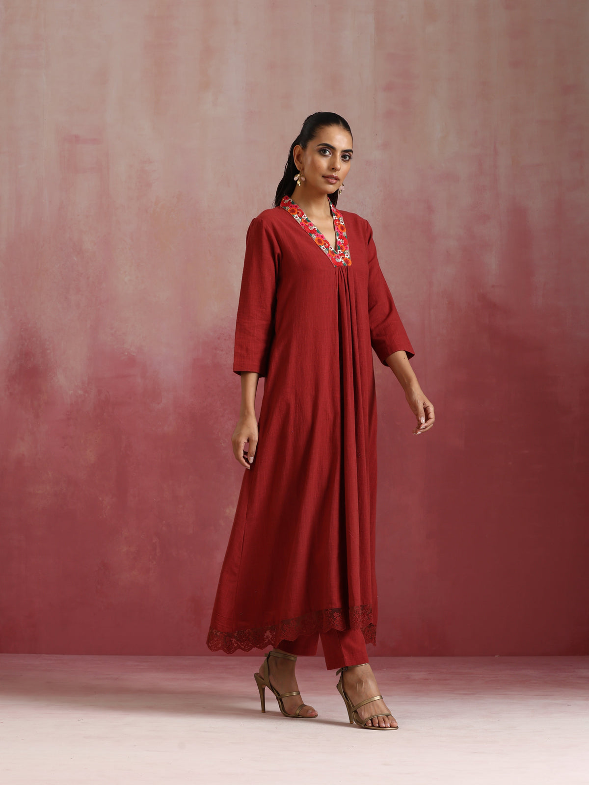trueBrowns Maroon Cotton Dobby Kurta Set | Grocsy