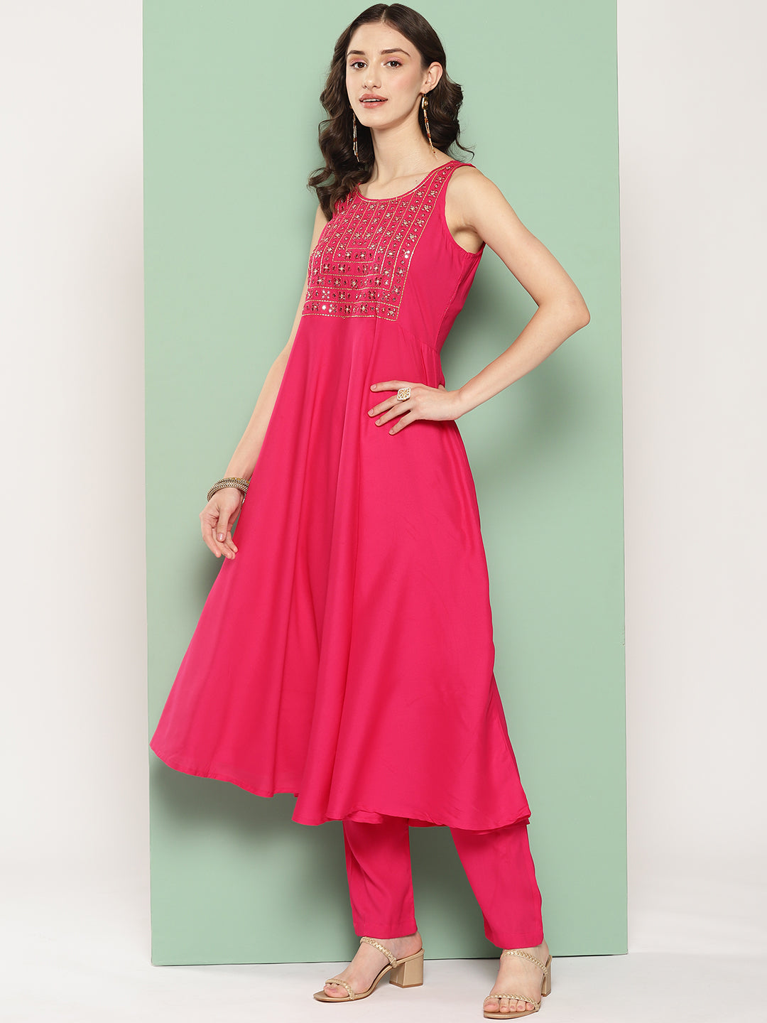 InWeave Women's Fuchsia Mirror Work Strappy Set W Square Bandhani Print Silk Dup | Grocsy