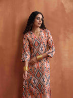 trueBrowns Beige Abstract Print Kurta Set | Grocsy
