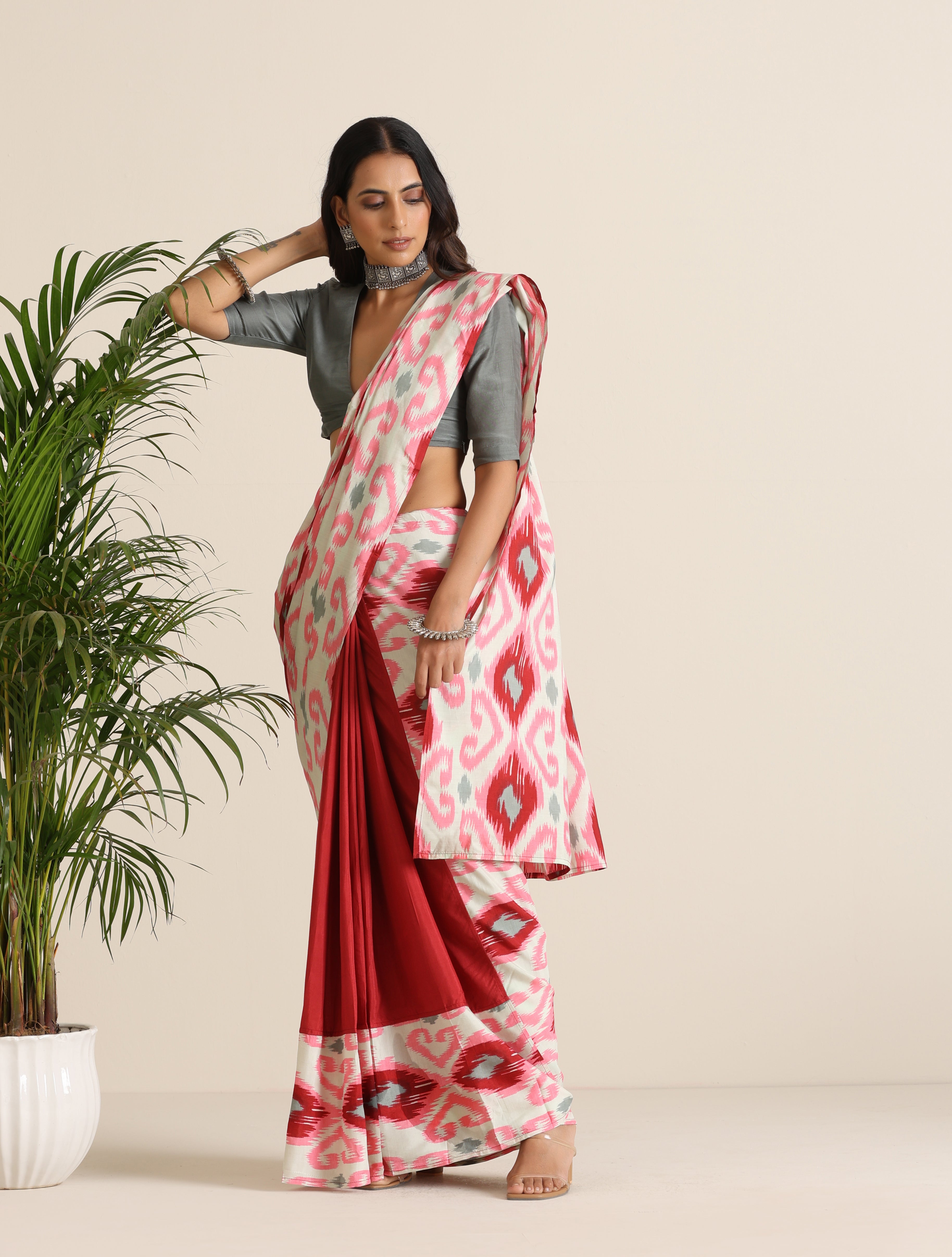 trueBrowns Maroon Grey Muslin Ikat Saree | Grocsy