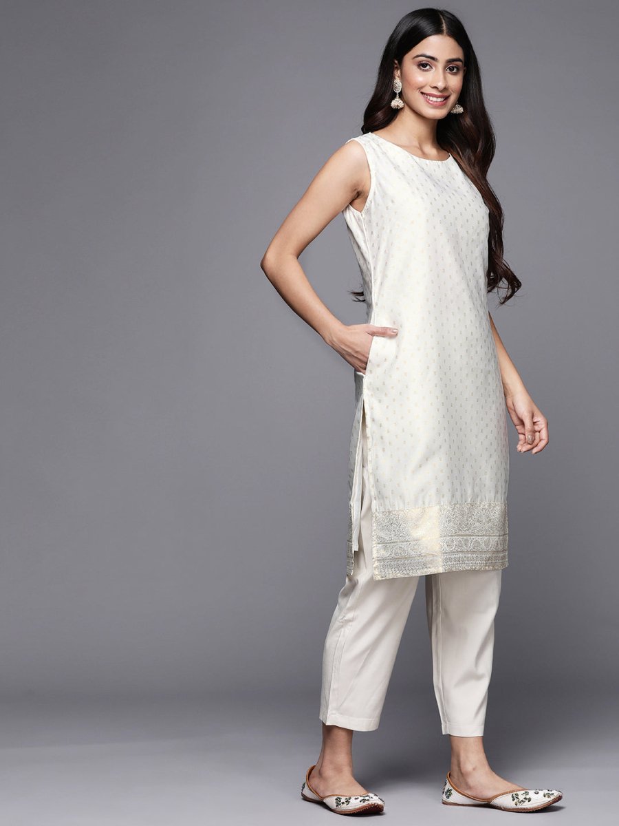 Ahalyaa Women Off White & Gold-Toned Geometric Printed Kurta | Grocsy