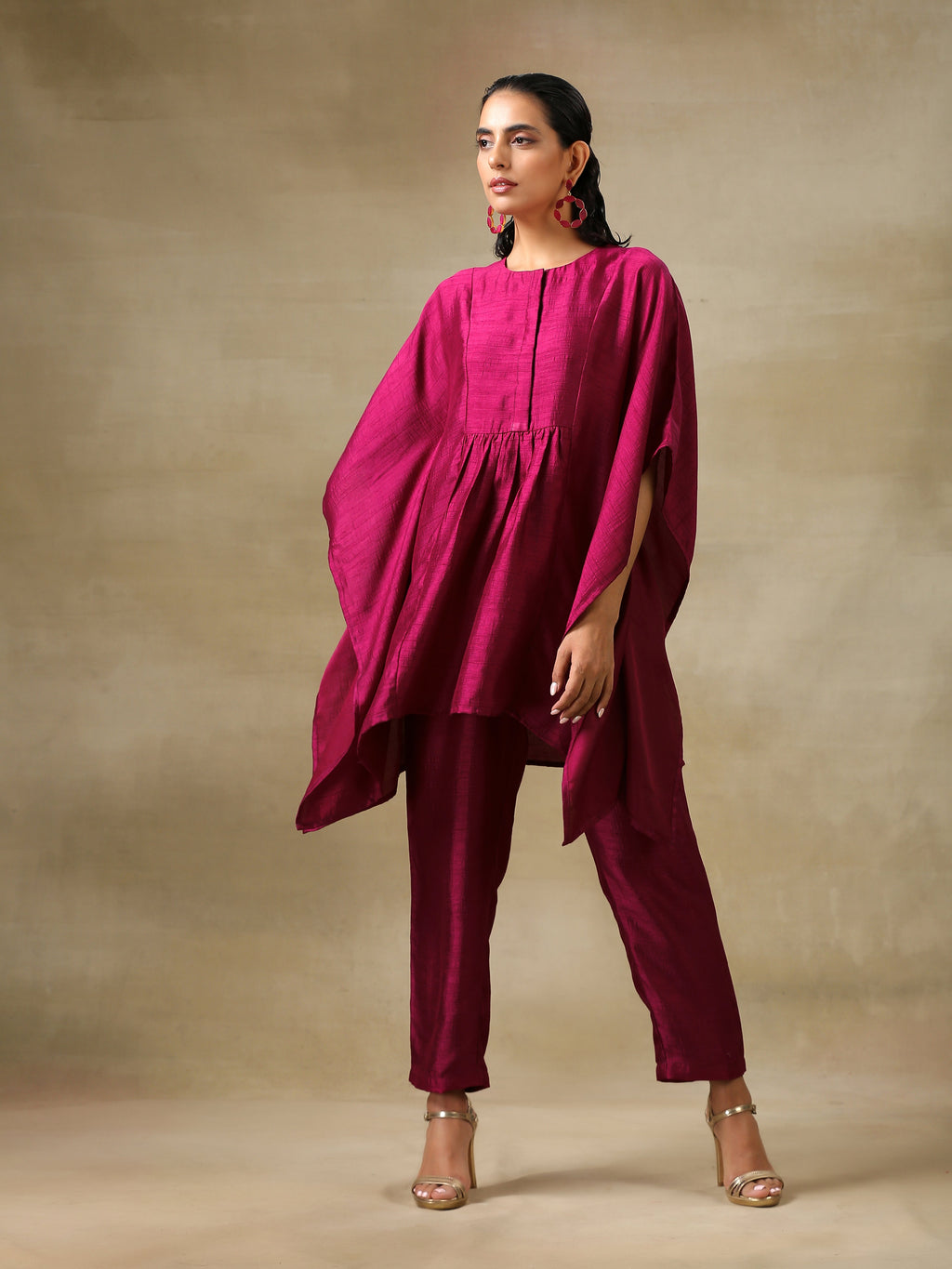 trueBrowns Purple Textured Silk Gathered Kaftan Co-Ord Set | Grocsy
