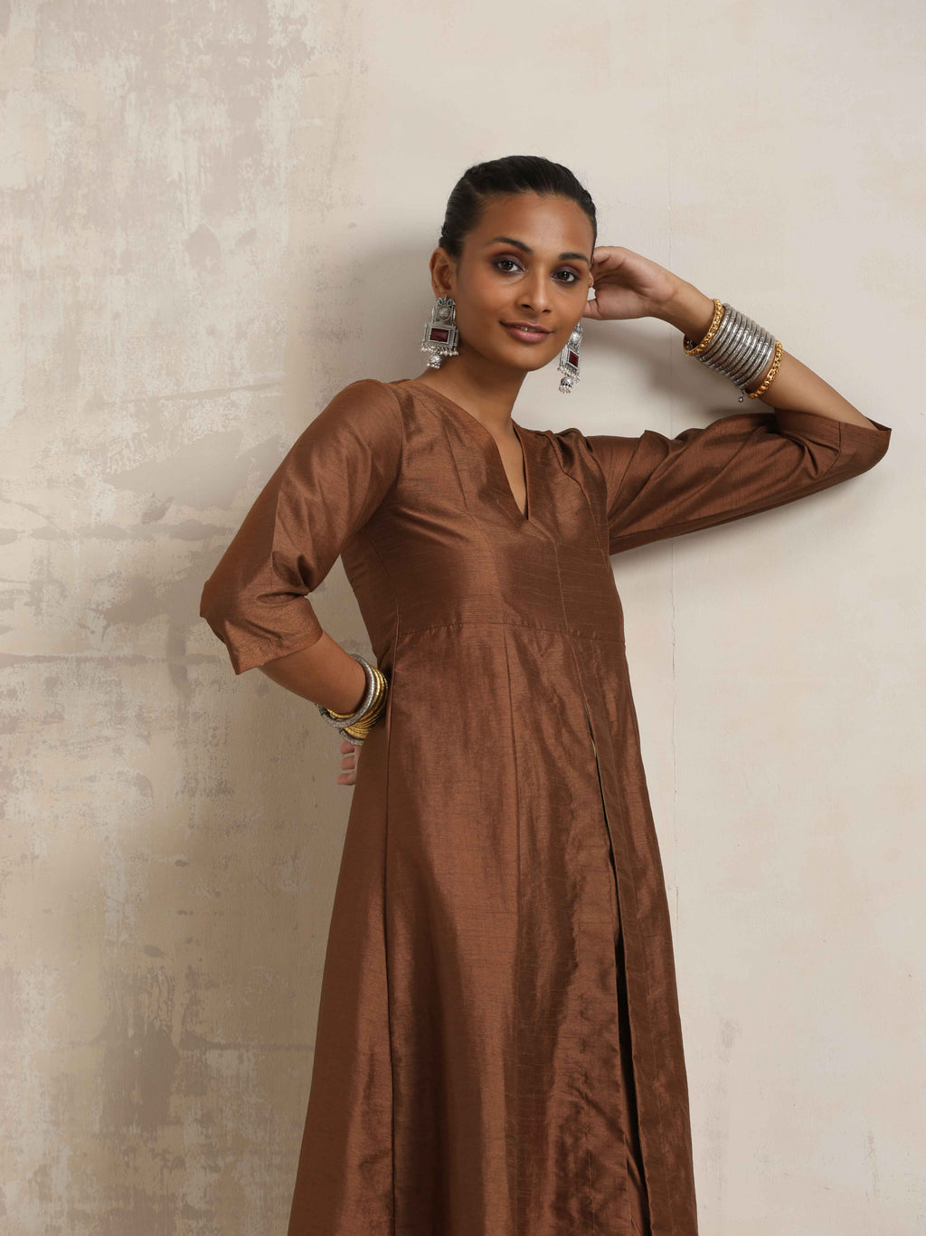 trueBrowns Brown Silk Slit Kurta Set | Grocsy
